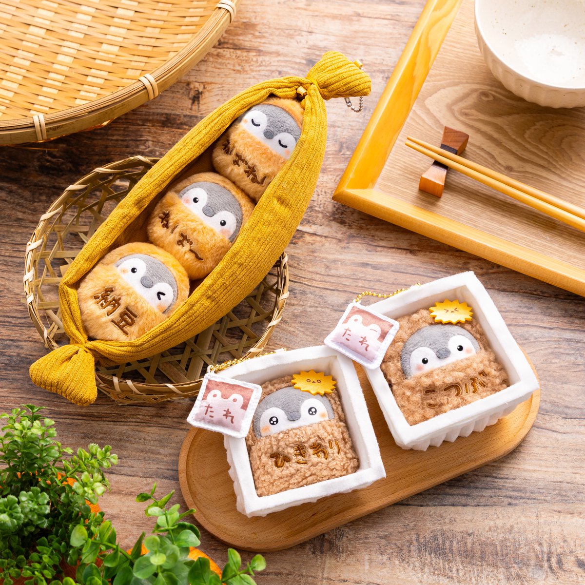 kouhou7's tweet photo. ＼10月16日 新発売／

納豆になっちゃった〜な
コウペンちゃんのグッズが登場します！
ぜひチェックしてください🎶

 ◯お取り扱い
・コウペンちゃんのおみせやさん
・はなまるステーション
・はなまるストア(オンラインストア) 
（https://t.co/xx2DHDJjnH）

#コウペンちゃん https://t.co/CN6snRYxbs
