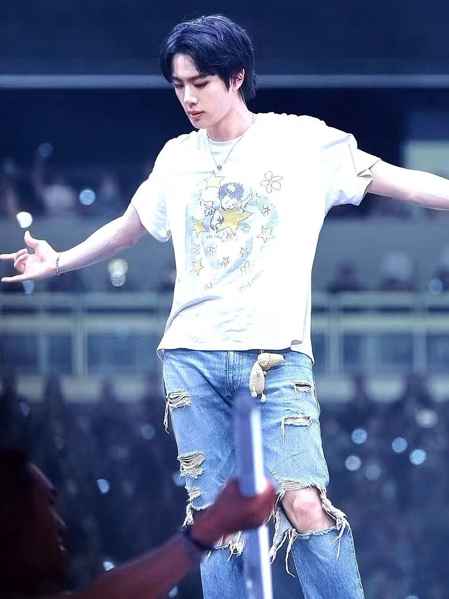 fungurlee's tweet photo. @seokjinmylabsss King of perfect physique Kim Seokjin

JIN ALO GLOBAL AMBASSADOR
#JinxAlo #Alo #JINxESQUIRE https://t.co/POvQm1dUP7