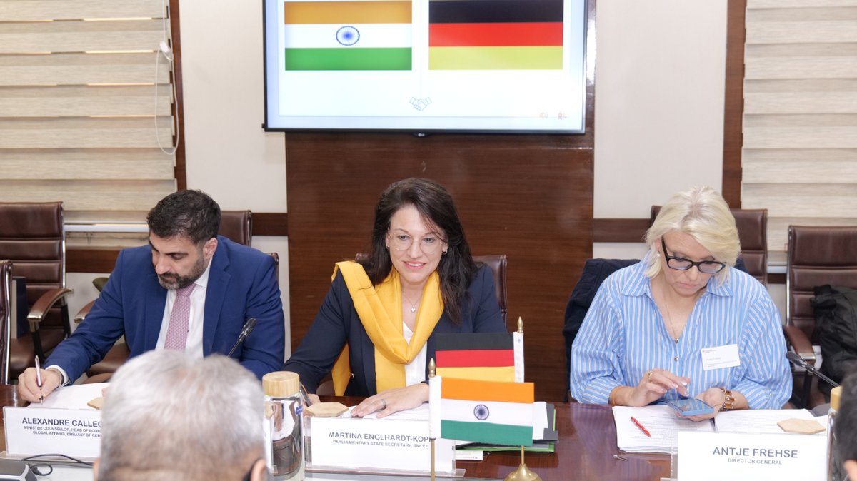 AgriGoI's tweet photo. Secretary, DA&FW, Shri Atish Chandra, held a bilateral meeting with Ms. Martina Englhardt-Kopf, Parliamentary State Secretary, Germany, today at Krishi Bhawan, New Delhi.Discussions focused on strengthening cooperation in agri-food trade, farm mechanisation, precision and digital agriculture, fisheries, research and innovation, and further strengthening existing bilateral mechanisms.

#AtishChandra #KrishiBhawan #DAFW #BilateralMeeting #IndiaGermany #IndoGermanCooperation
#AgriDiplomacy #InternationalTrade