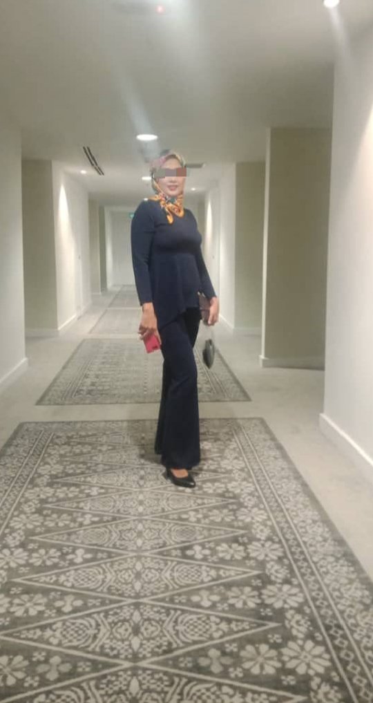 Salwa08646's tweet photo. cowo kalau ngeliat janda make baju ketat dan nonjol begini... Rasanya mau ngapain? https://t.co/QwkUDAcNAF