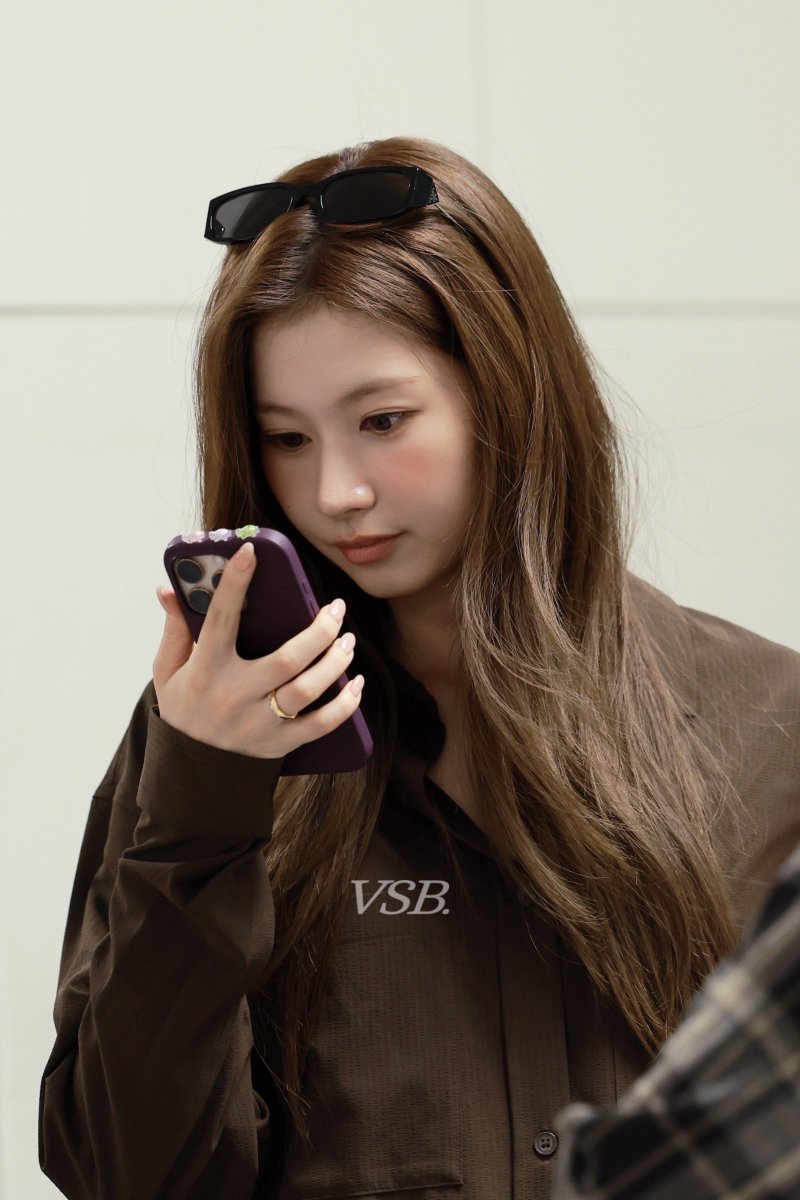VSB_1229's tweet photo. 261001 FUK 말랑뽀둥해
#트와이스 #TWICE #사나 #SANA #サナ https://t.co/YMUKrsTxo3