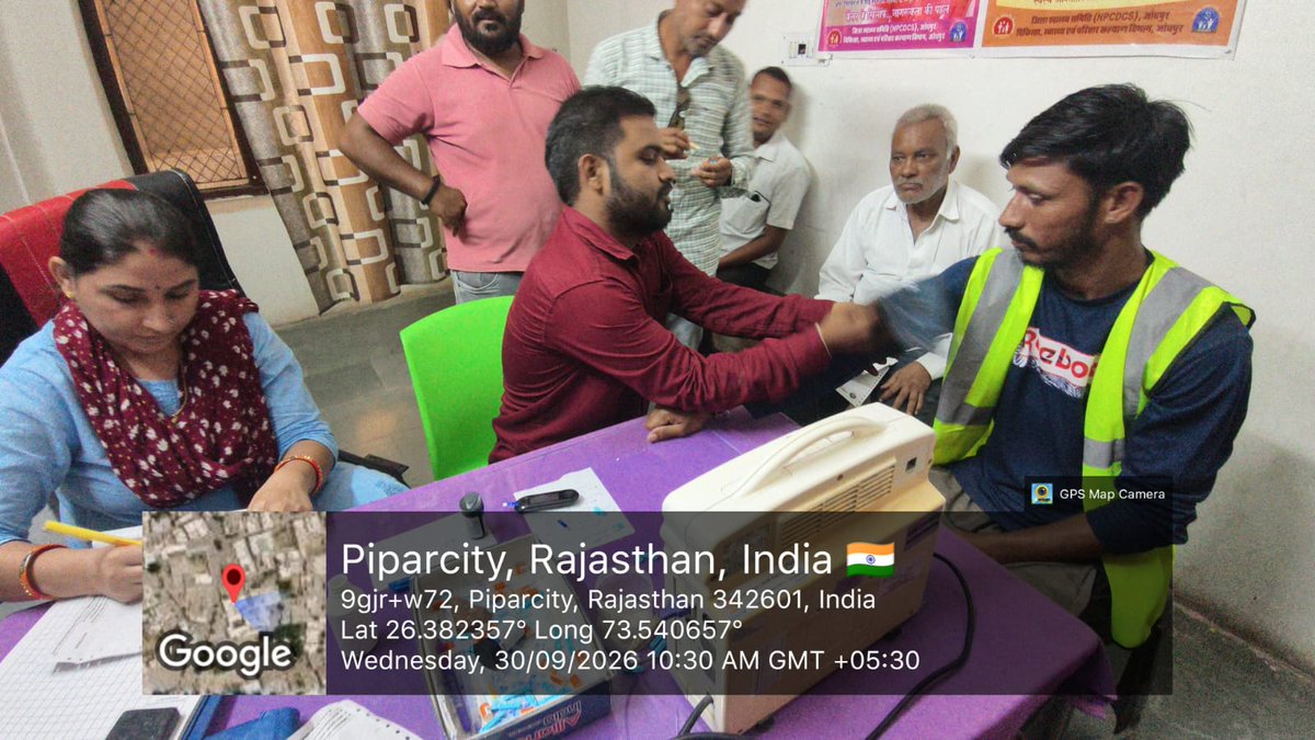 palikapiparcity's tweet photo. नगर पालिका पिपाड शहर द्वारा सफाई मित्रों के स्वास्थ्य, सुरक्षा एवं कल्याण को ध्यान में रखते हुए सफाई मित्र सुरक्षा शिविर का आयोजन किया गया। शिविर में सफाई मित्रों को सुरक्षा उपकरणों के उचित उपयोग, व्यक्तिगत स्वच्छता एवं स्वास्थ्य संबंधी सावधानियों के बारे में जागरूक किया गया। https://t.co/sgjZOuDxe5