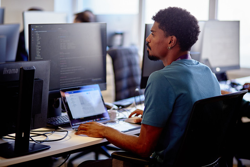 SDVeclipse's tweet photo. 🚨 Last chance to register for the Eclipse SDV Hackathon in Friedrichshafen, Germany, from 6–8 October 2026.

Register now 👉 https://t.co/UtJUQo0lD2

#SoftwareDefinedVehicle #AutomotiveSoftware https://t.co/rRoGRwt8gb