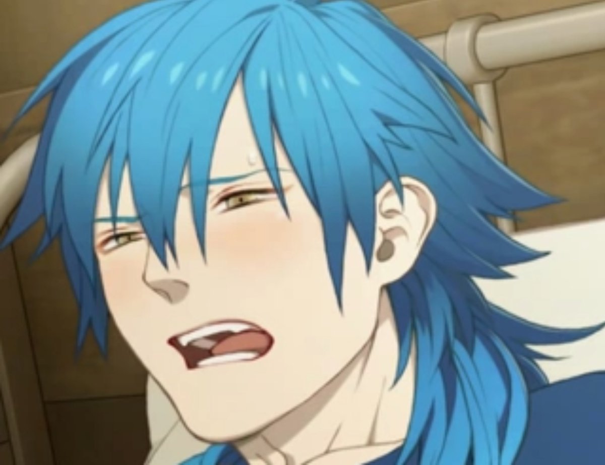 euphoriawas's tweet photo. about to sneeze again❤️‍🩹 https://t.co/cadZ7d5gzc