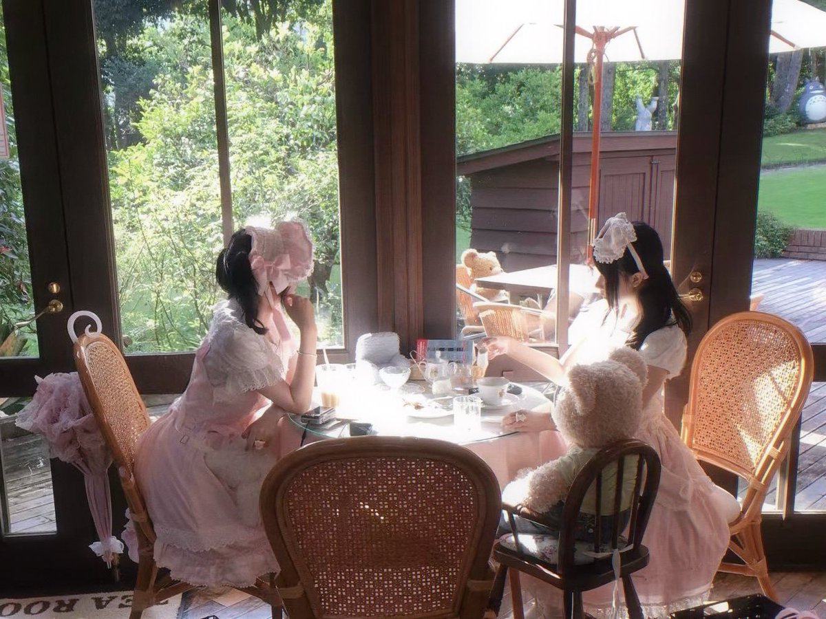 ist_chocolat's tweet photo. 🫖 https://t.co/7xhnH3rL5r