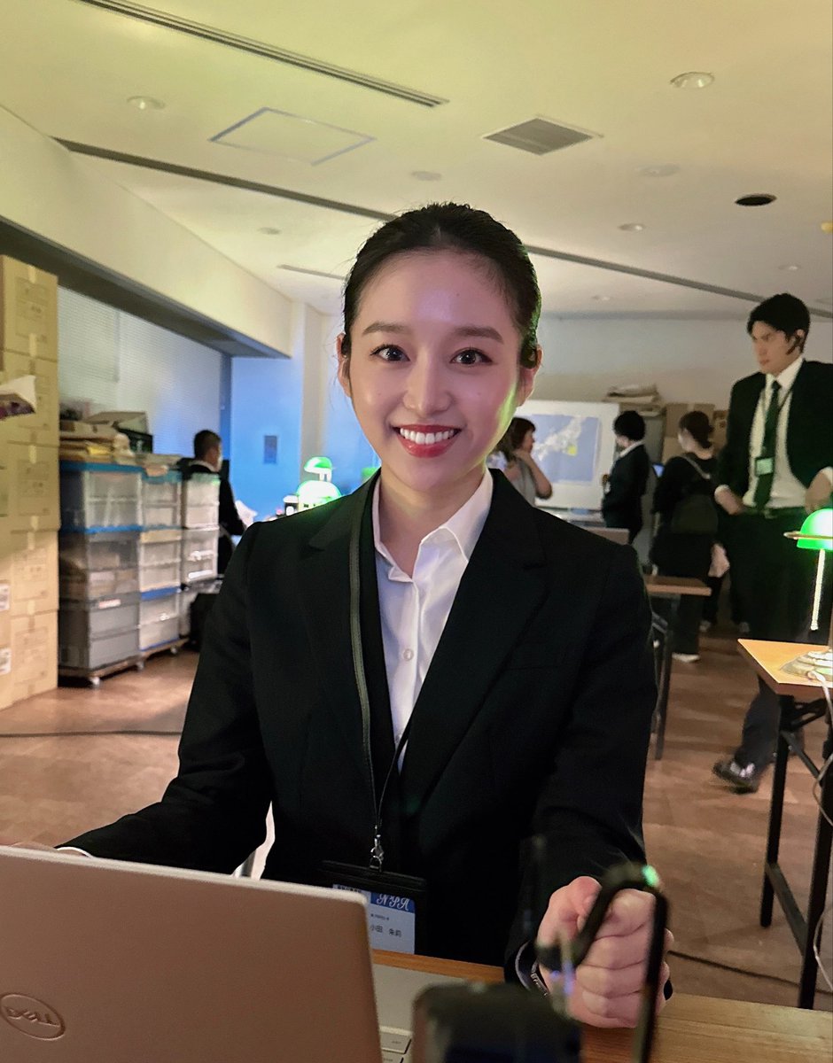 aoyama_misato's tweet photo. 日本テレビ 日曜ドラマ「ハイド&amp;シーク 0秒前の彼女」

警察庁刑事局 分析捜査官 小田朱莉役

として出演させていただきます！！

10月4日スタート！

第一話から出演しておりますので是非見ていただけると嬉しいです👮🏻♡

#ハイドアンドシーク

@hideandseek_ntv https://t.co/cYoHW1tIed
