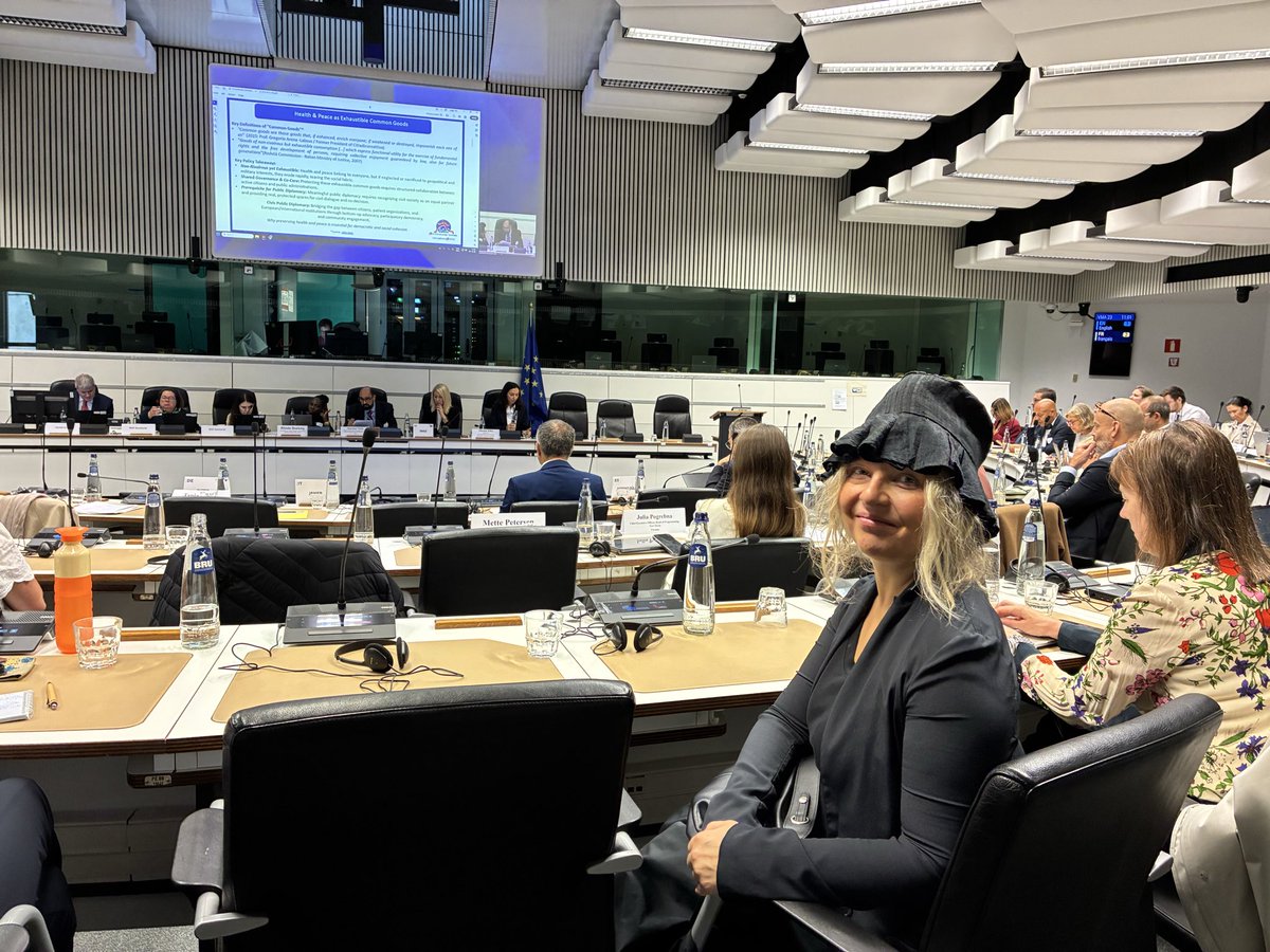 Yelena214's tweet photo. Today is the second day of European Public Diplomacy Days-202 at #EESC aka European Social Economic Committee! https://t.co/O0sxXXj2h4