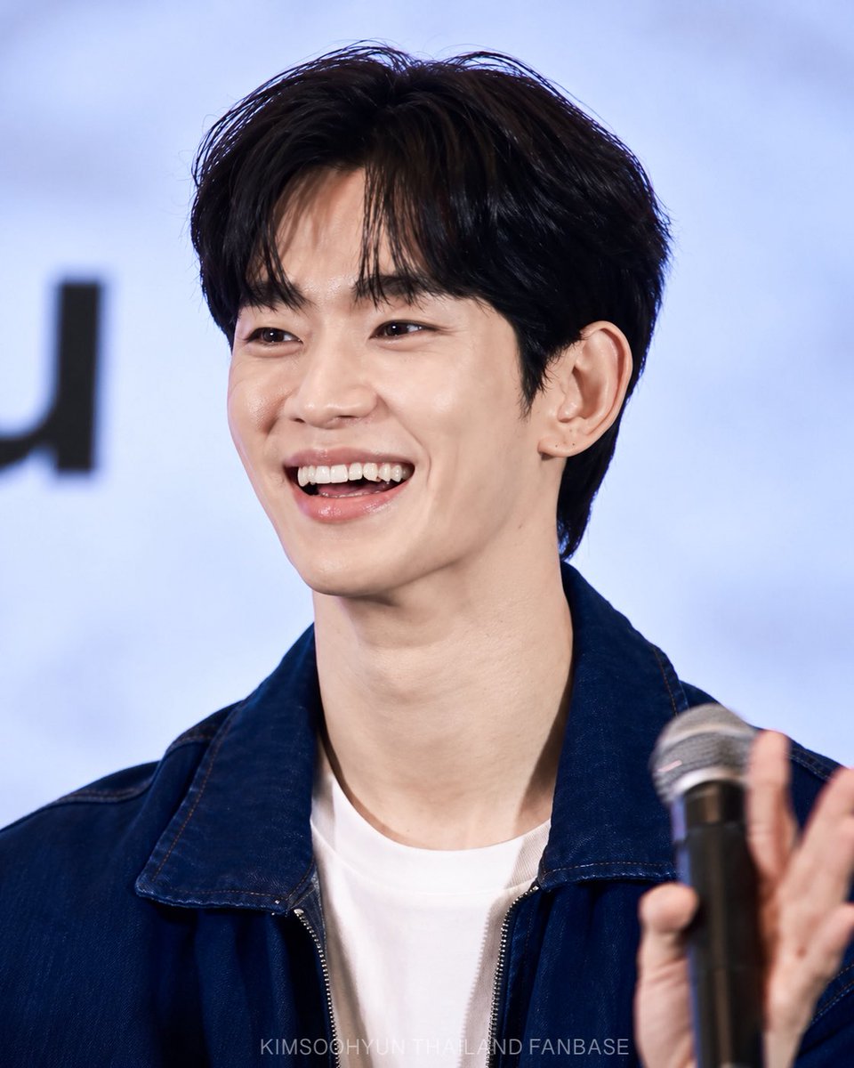 Kimsoohyun_TH's tweet photo. KIM Smile 😊 😁😄
@benchtm
#BENCHOurForeverWithYou
#BENCHxKimSooHyun
#KimSooHyunInManila
#คิมซูฮยอน https://t.co/IEjdNb3O6h