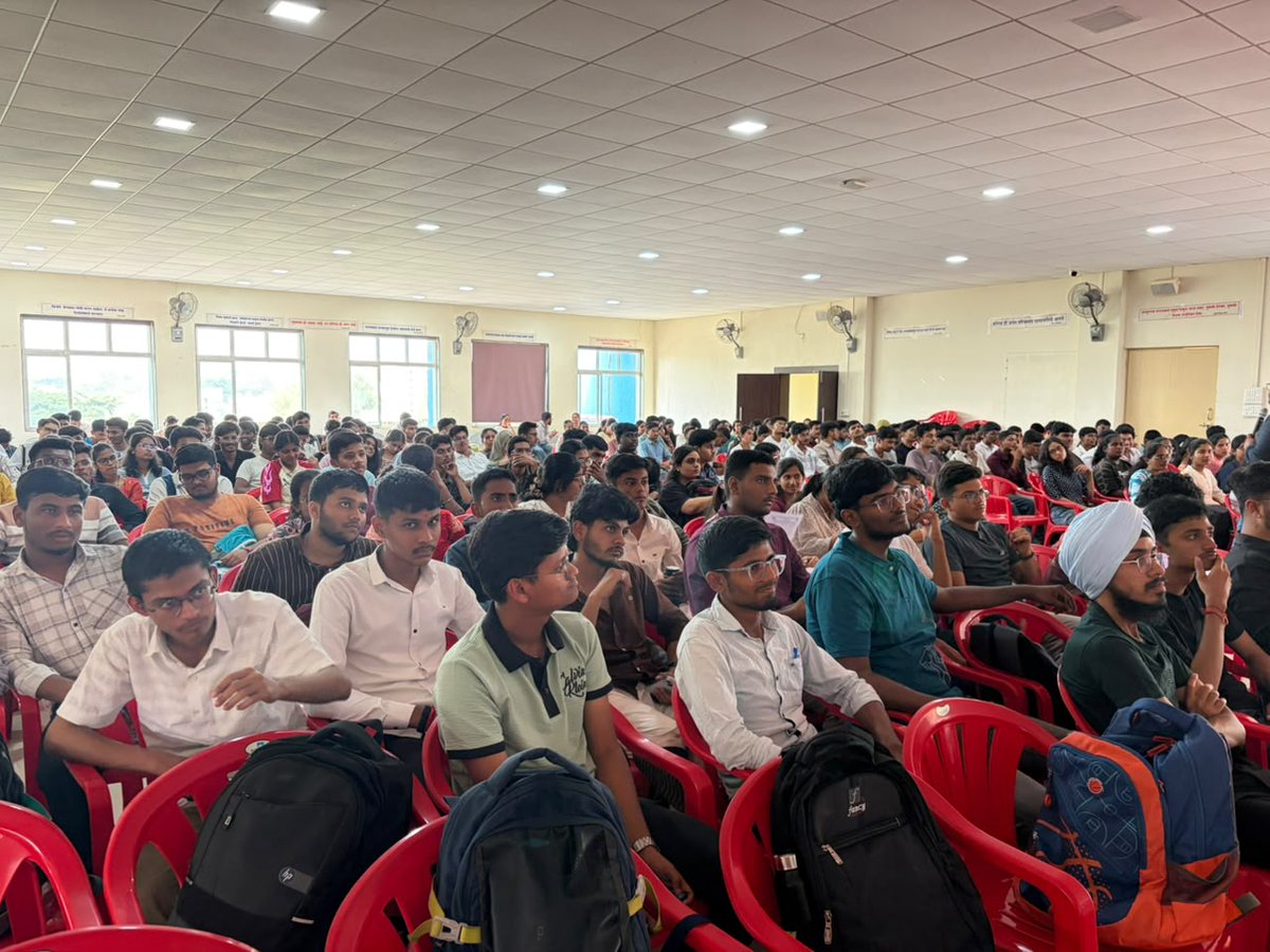 NMIETPUNE's tweet photo. 🚦 Road Safety Starts With Us! 🛵

NMIET’s First Year Engineering students participated in a Road Safety Awareness Program led by Mr. Anand Kamble &amp; team, Honda Motorcycle &amp; Scooter India Pvt. Ltd.

🛡️ Ride Safe. Follow Rules. Save Lives.

#NMIET #RoadSafety #SafetyFirst https://t.co/RMJiMqj9MN