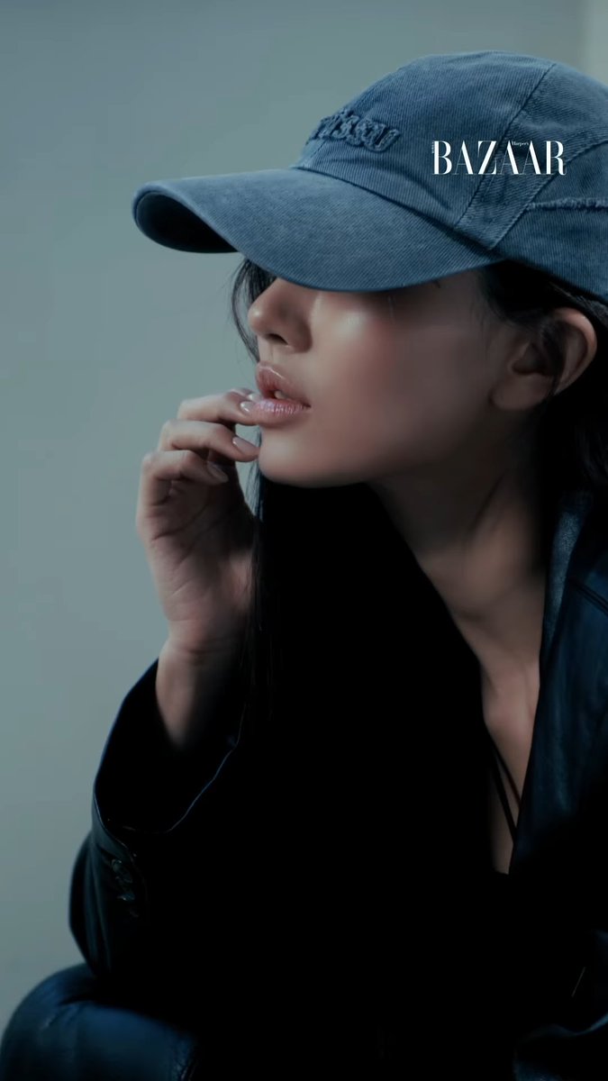 WithPJihyo's tweet photo. Jihyo's beautiful side profile getting highlighted in the film >>>>> https://t.co/78bTioC0Zz