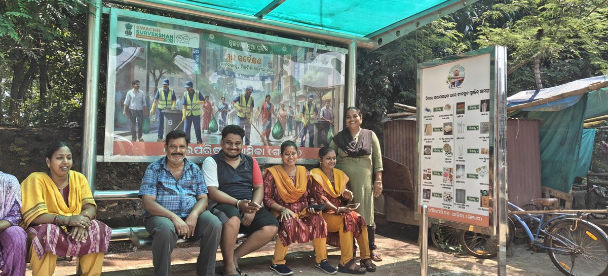 nac_aska1's tweet photo. Swachha Survekshan Board and IEC message for Ban on Single use Plastic at Bus Stop,Biju Pattanaik  Chaka is installed at Asika Municipality.
@SwachhBharatGov 
@swachhbharat 
@HUDDeptOdisha 
@MoHUA_India 
@Ganjam_Admin https://t.co/PMz83EuXHt
