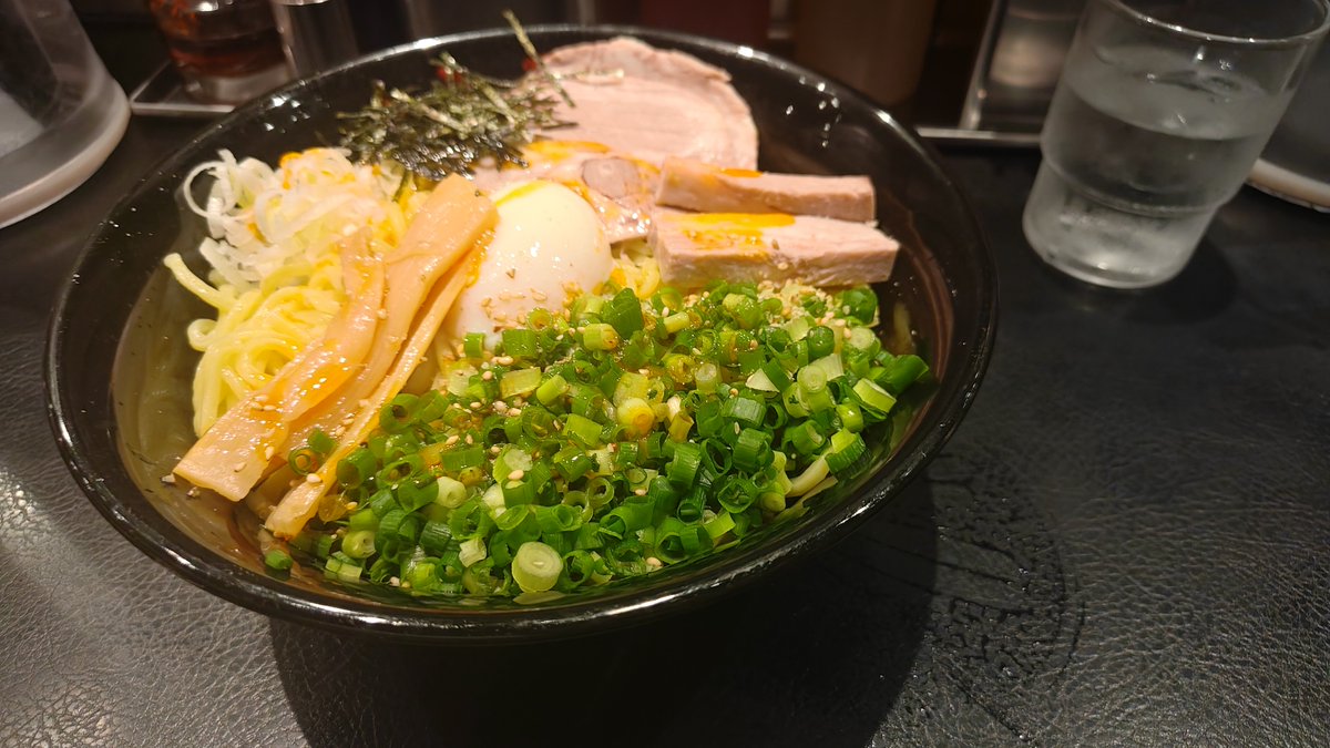 Mo50_SQWD50's tweet photo. おっ昼だぁ〜♪(���？) https://t.co/pKvtCK2Pbv