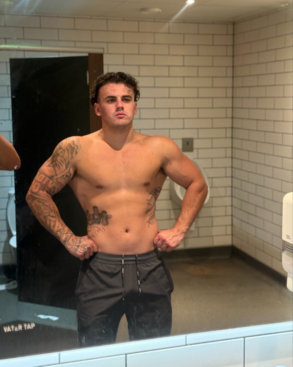 CashmasterAB's tweet photo. Which is your favourite? 👀🤫

Lmk below https://t.co/2KgvcOHLVM
