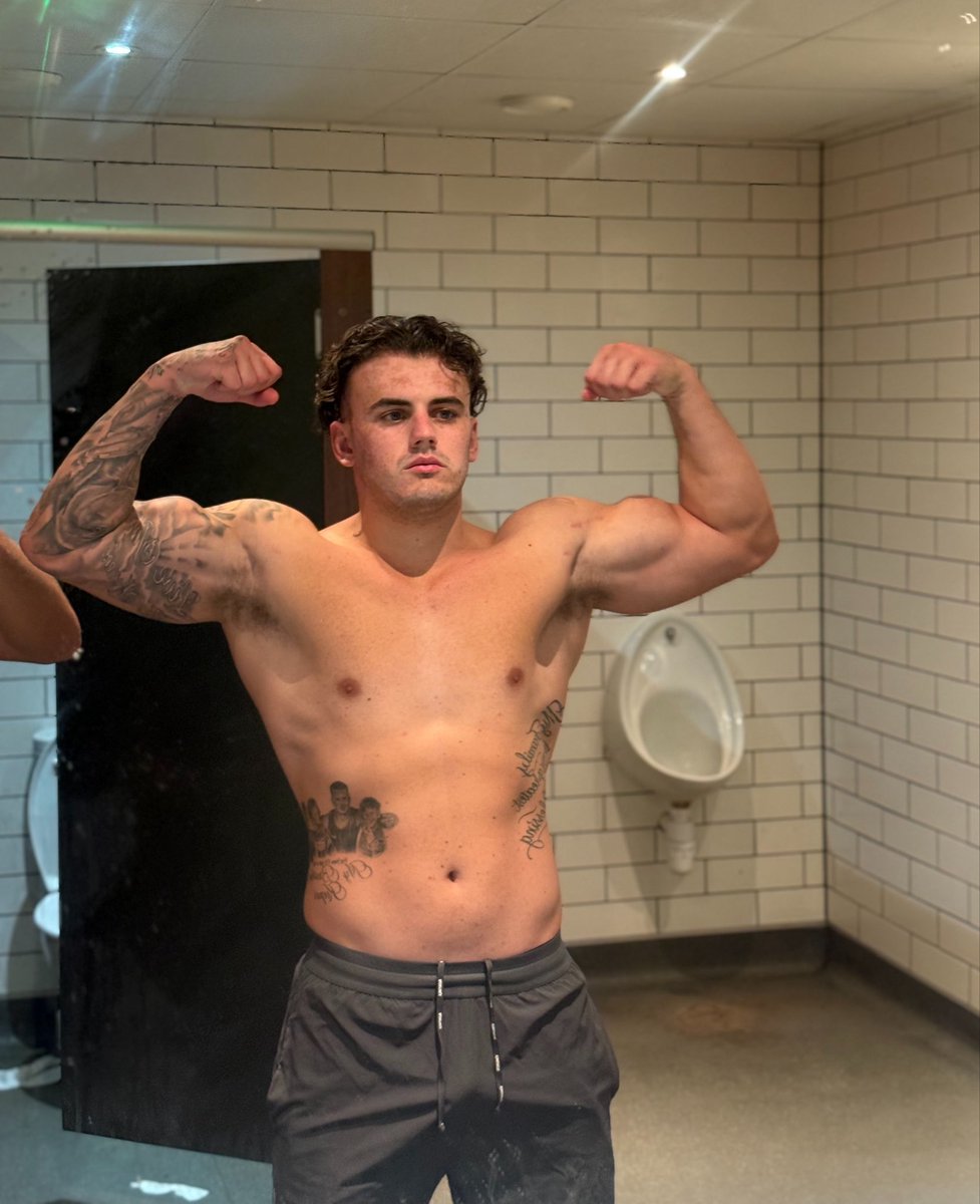 CashmasterAB's tweet photo. Which is your favourite? 👀🤫

Lmk below https://t.co/2KgvcOHLVM