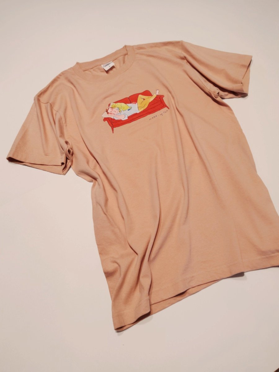 WMuuko's tweet photo. やっとTシャツ作りました！
「モーニングコール」M/Lサイズ
10月6日から大阪市福島区のスタジオ クートで販売します。
横170センチの大型作品も展示します！
大阪の皆、遊びに来て〜
#Tシャツ
#待ってよ夏 https://t.co/Txo6AN50jc