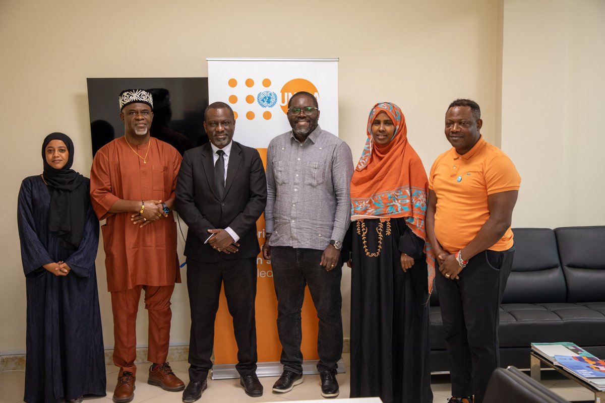 WHOSom's tweet photo. .@WHOSom Rep. Dr. @karamagih met with @UNFPA_SOMALIA Rep. @jelidje to discuss shared health priorities in Somalia. The discussion highlighted the need to deepen &amp; automate analysis of data from surveys, master facility mapping, DHIS2, &amp; harmonize humanitarian support. @WHOEMRO https://t.co/ZmsWxoQarT