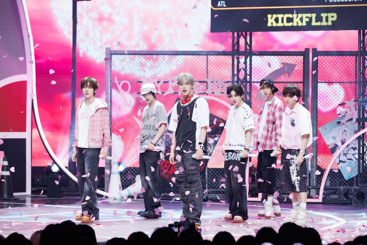 MnetJP_Ch's tweet photo. ／
🗣️ 来週の #MCOUNTDOWN
＼

KickFlip
KO1KEYZ
N.Flying
キム・ジェファン
ファン・ミンヒョン
らが出演予定😘 

🎧 お見逃しなく
📺 テレビで視聴 (録画可)
🔗 https://t.co/kfdlbRqxZ9
📱 スマホ / タブレット / PCで視聴
🔗 https://t.co/kwUpNPe4U7

#Mカ #エムカ https://t.co/oqJYWSaYUS