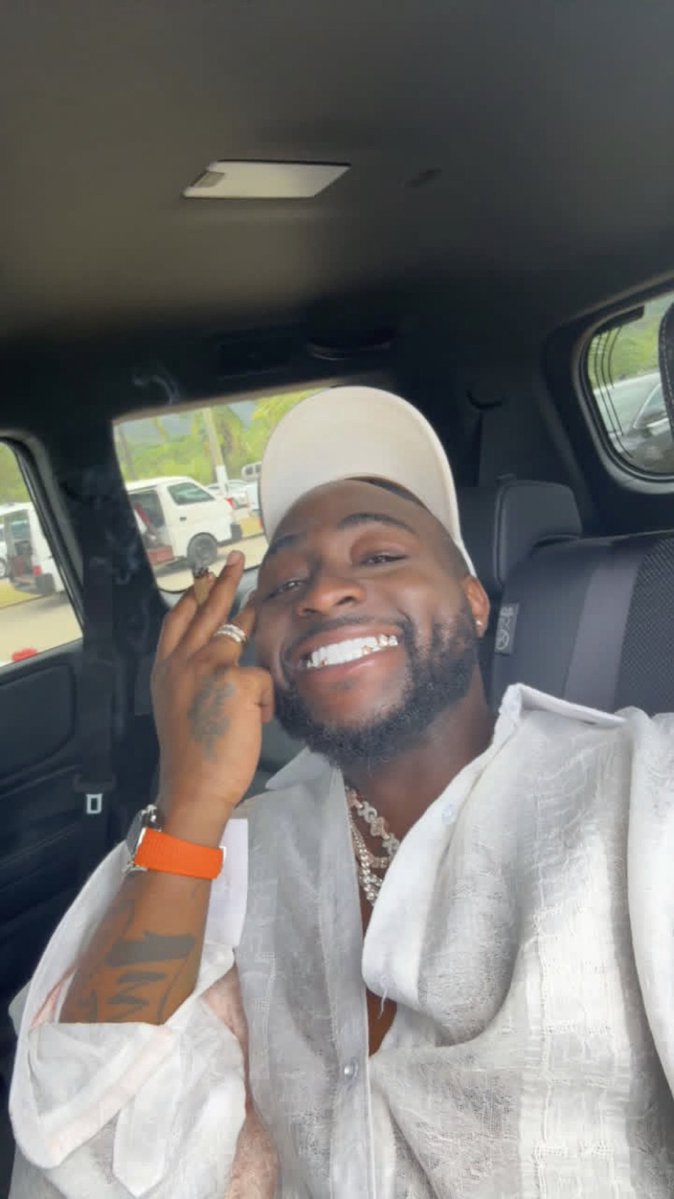 Obahwitdvibe's tweet photo. Day 295, π§‘πΈβ¨π
@davido ππ
#BADDEST #BIGGEST https://t.co/jUcV20mzM6