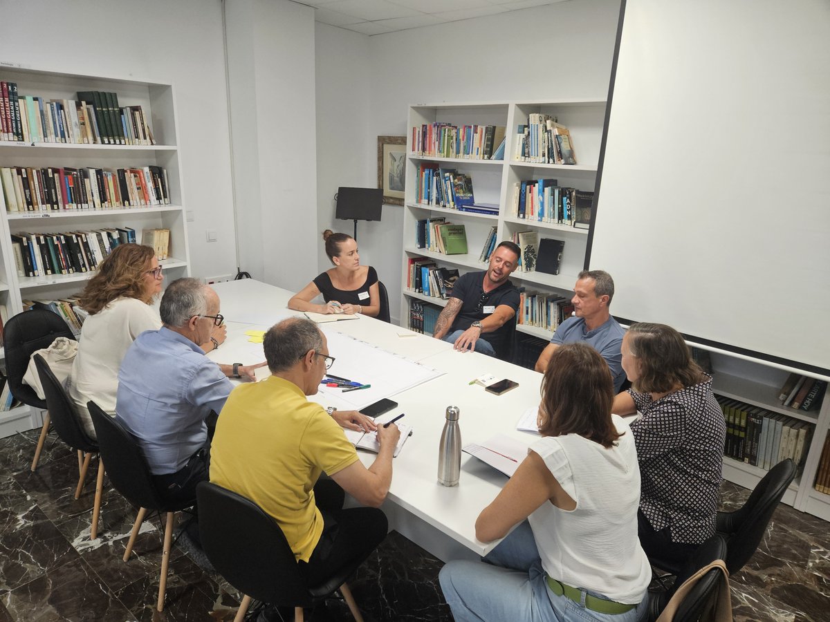 CTCON's tweet photo. Estamos en la Jornada participativa del proyecto Decowaste en @Ayto_Ceuti , opiniones muy valiosas de distintos perfiles profesionales reunidos  en torno a la mejora de la gestión de RCDs. Gracias por la gran participación y por la invitación del @Ayto_Ceuti https://t.co/FwuygH8z03