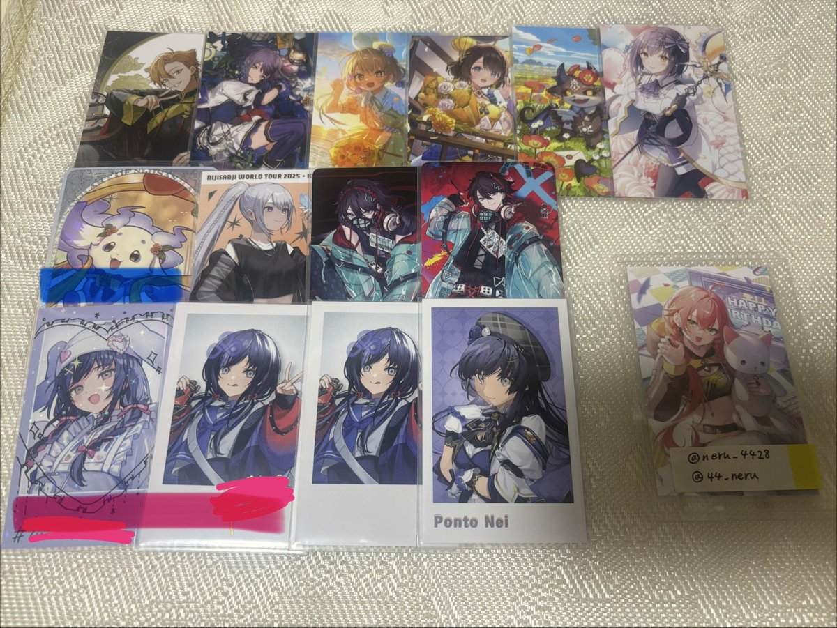 44_neru's tweet photo. @subkanaria_trhk はじめまして。こんばんは。
検索よりお声がけ失礼します。
当方1枚目のお品物を所持しているのですが、お借りした画像の🟦＞🟥(各1求)から交換可能なものはございますでしょうか？当方所持青線は🟦との交換希望、無線は比率違い可能です。
難しいかと思いますがご検討いただけますと幸いです。1001 https://t.co/WWIoMOh9Wq