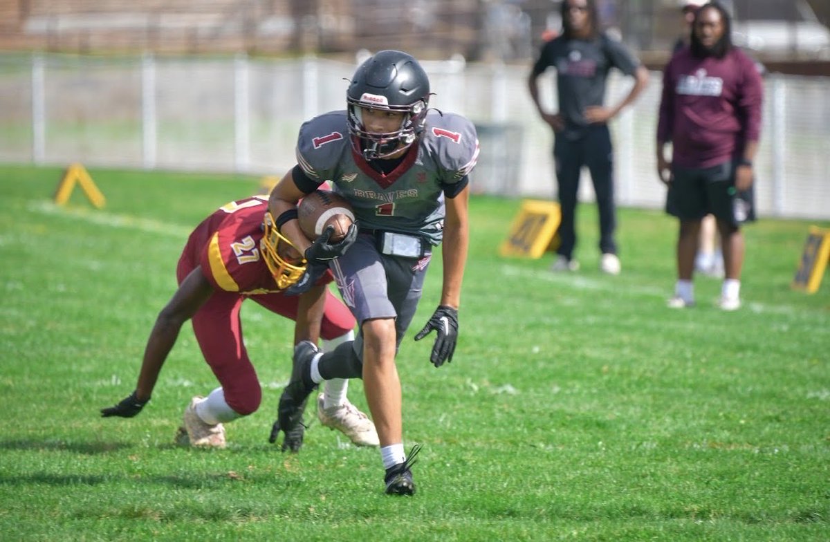 BBravesFootball's tweet photo. 4 Game win streak going into bye week🔥

#bravehearts https://t.co/FktxpWQC1f