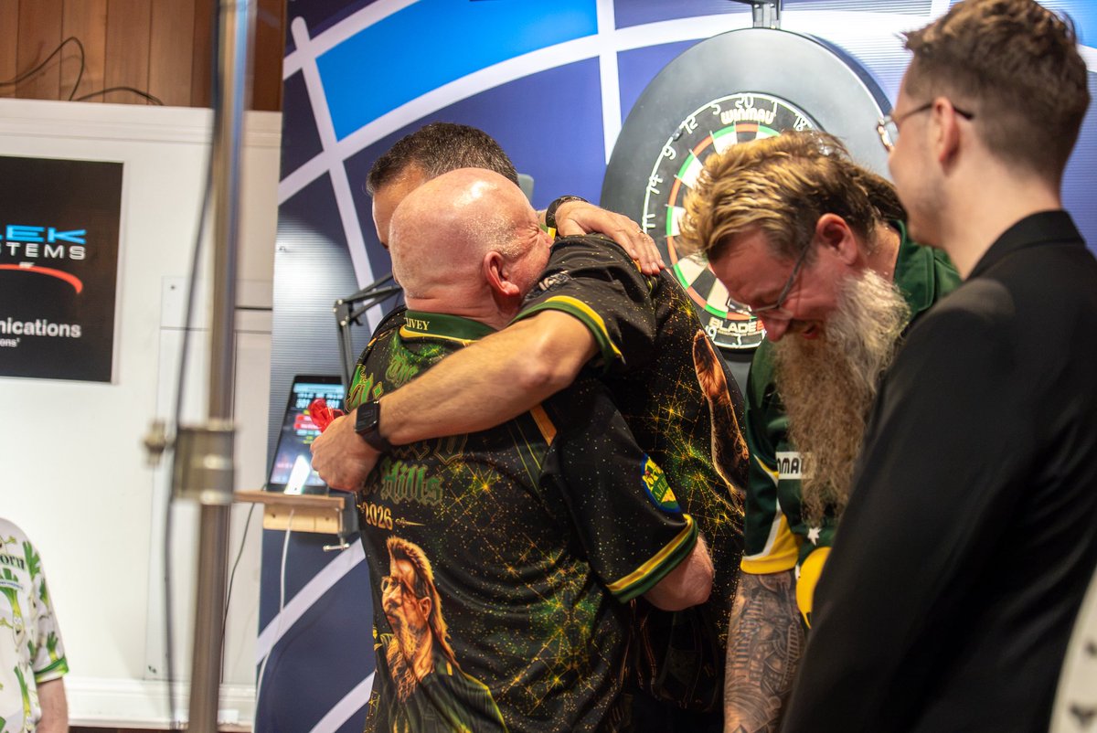 PMalinauskasMP's tweet photo. Great to join Simon “The Wizard” Whitlock tonight at Bridgewater Sports and Social Club for a night of darts.

Anything that brings people together and strengthens our local communities is wholeheartedly a good thing. Thanks to the organisers for making it happen. https://t.co/uHB7IK3z7S