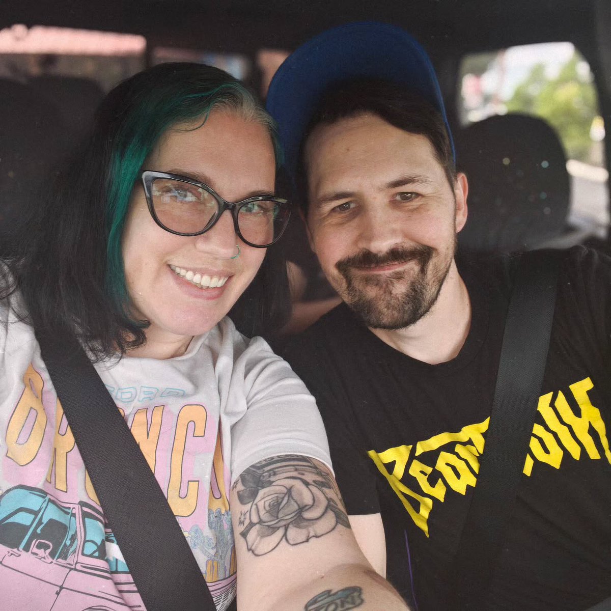 1303luikis's tweet photo. Photo by Crissy Sieling on August 15, 2026. May be a selfie featuring one or more people, a beard, a people carrier, a seat belt, and text. https://t.co/jbzvyG8HOT