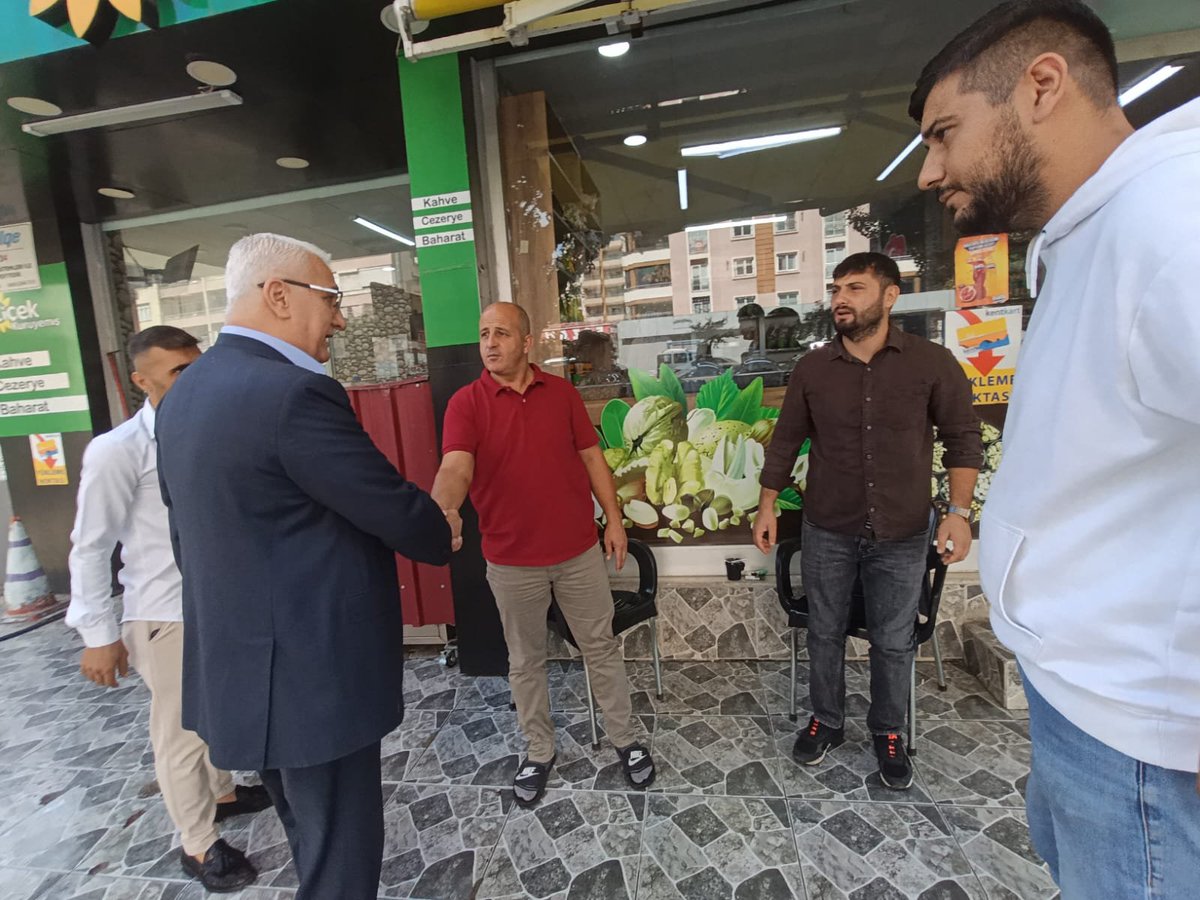 MHPSeyhanKACEP's tweet photo. İlçe Başkanımız Sayın Turgut Bağdağı, esnaf ziyaretlerine ara vermeden, gönül gönüle ve istişare içerisinde devam ediyor.
Bu kapsamda Tellidere Mahallemizden Çerezci işletme sahibi Cevri Bey’i işyerinde ziyaret ederek hayırlı işler ve bereketli kazançlar temennisinde bulundu. https://t.co/ZV44R3gust
