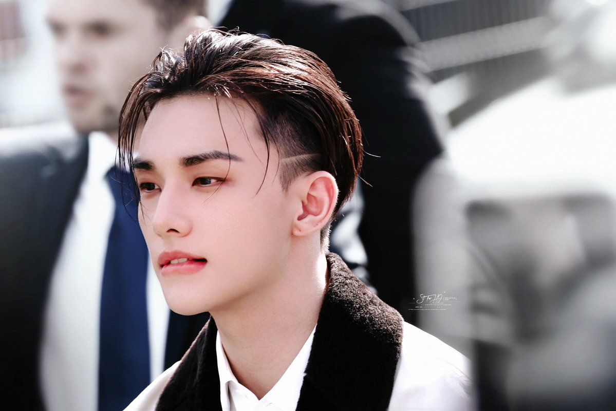 ST_forHJ's tweet photo. 260929_Dior

done.3

#HYUNJIN_PFW26
#HYUNJINxDIOR 
#Hyunjin #현진 #黄铉辰 #ヒョンジン 
#Straykids #스트레이키즈 https://t.co/v7dDDShlWC