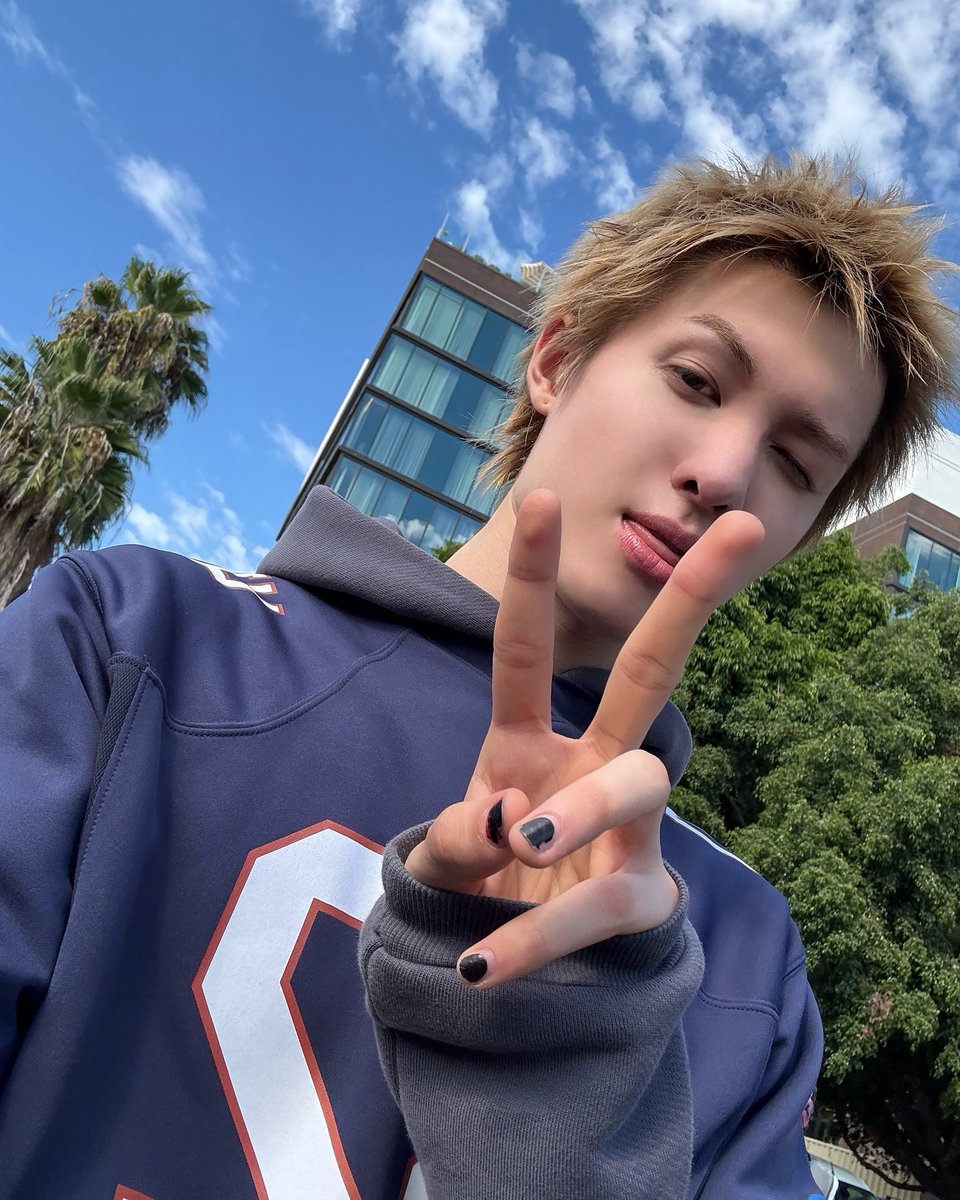 lookatuan's tweet photo. @martinfinity_ @yyawggg 코르티스 마틴 was born to stand out, and PRODIGY describes him perfectly.
#MARTIN #마틴 #CORTIS #코르티스 https://t.co/4SboZALi5q