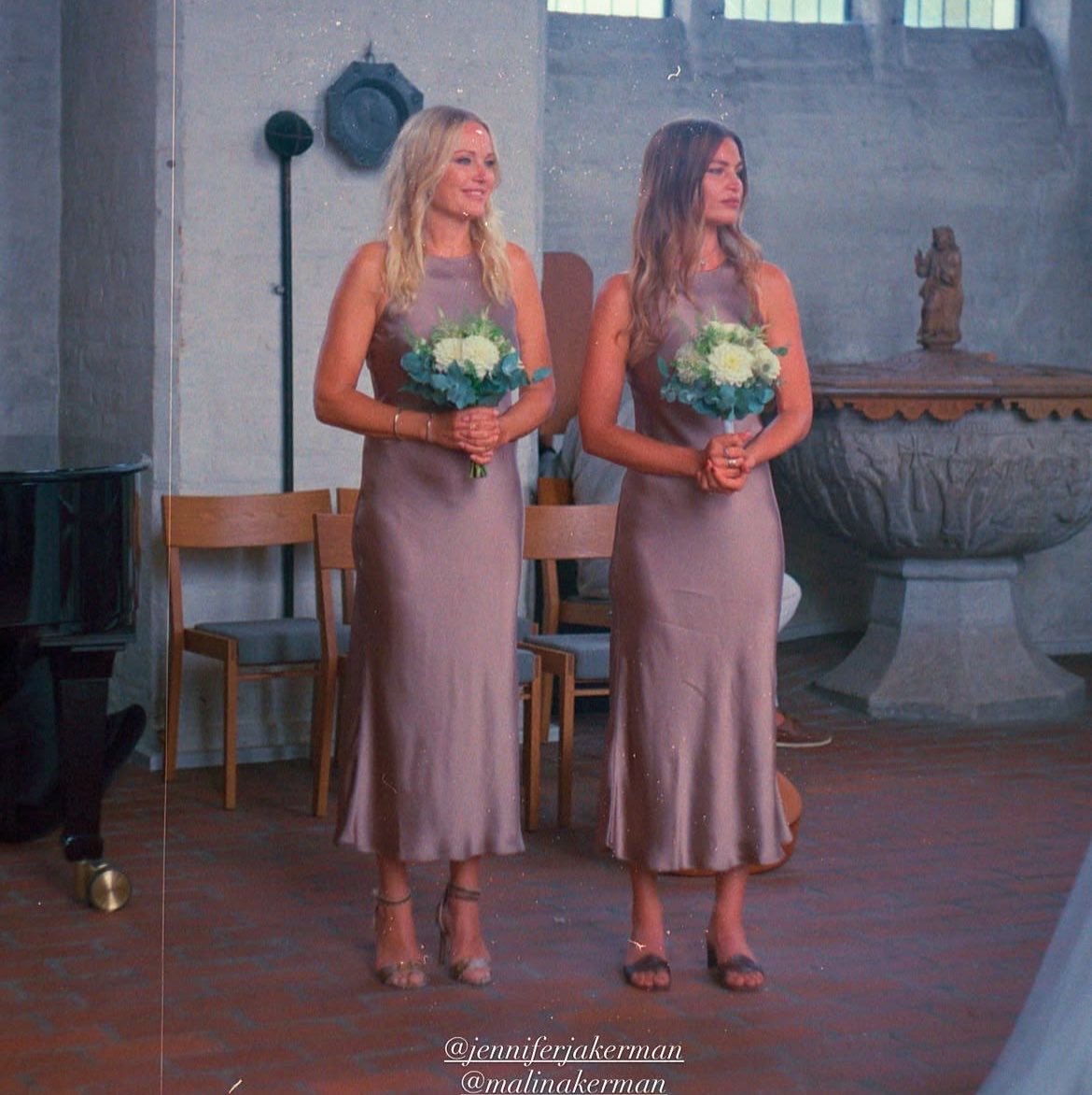 aftermidnghttt's tweet photo. the prettiest bridesmaid ever !!!! https://t.co/izVKsUZ0Kn