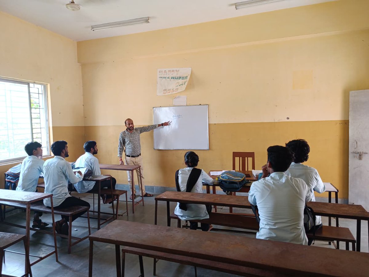 bhatar_iti's tweet photo. 📝 1st YEAR | 1st INTERNAL EXAMINATION
আজকের পরীক্ষা, আগামী দিনের প্রস্তুতি। ভাতাড় গভর্নমেন্ট আই.টি.আই-এর 1st Year শিক্ষার্থীদের 1st Internal Examination অনুষ্ঠিত হলো আজ। নিয়মিত পড়াশোনা, মনোযোগ ও প্রস্তুতির মাধ্যমে শিক্ষার্থীরা তাদের অর্জিত জ্ঞান। https://t.co/UggduoUyk9
