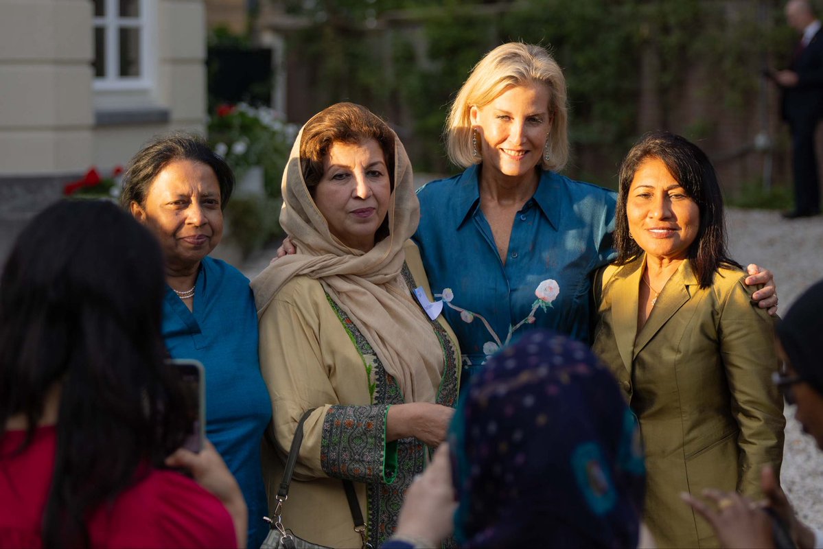 RoyalFamily's tweet photo. 🇳🇱 The Duchess of Edinburgh joined women peacebuilders at the Peace Palace in The Hague this week, for this year’s ICAN forum titled ‘Security Reimagined’.

Her Royal Highness met women peacebuilders from countries including Afghanistan, Syria and Uganda, working to advance peace and security in their communities and countries. 

The Duchess is a champion for the UN’s Women, Peace and Security agenda which emphasises the importance of women’s meaningful participation in peace processes, and raises awareness of the ongoing impact of conflict related sexual violence globally.