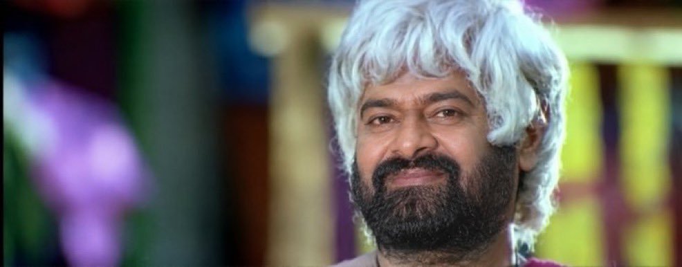 DHFM_009's tweet photo. ఇక్కడ కూడా Baahubali  eyy 😭😂😂 https://t.co/RbQf4LOEon