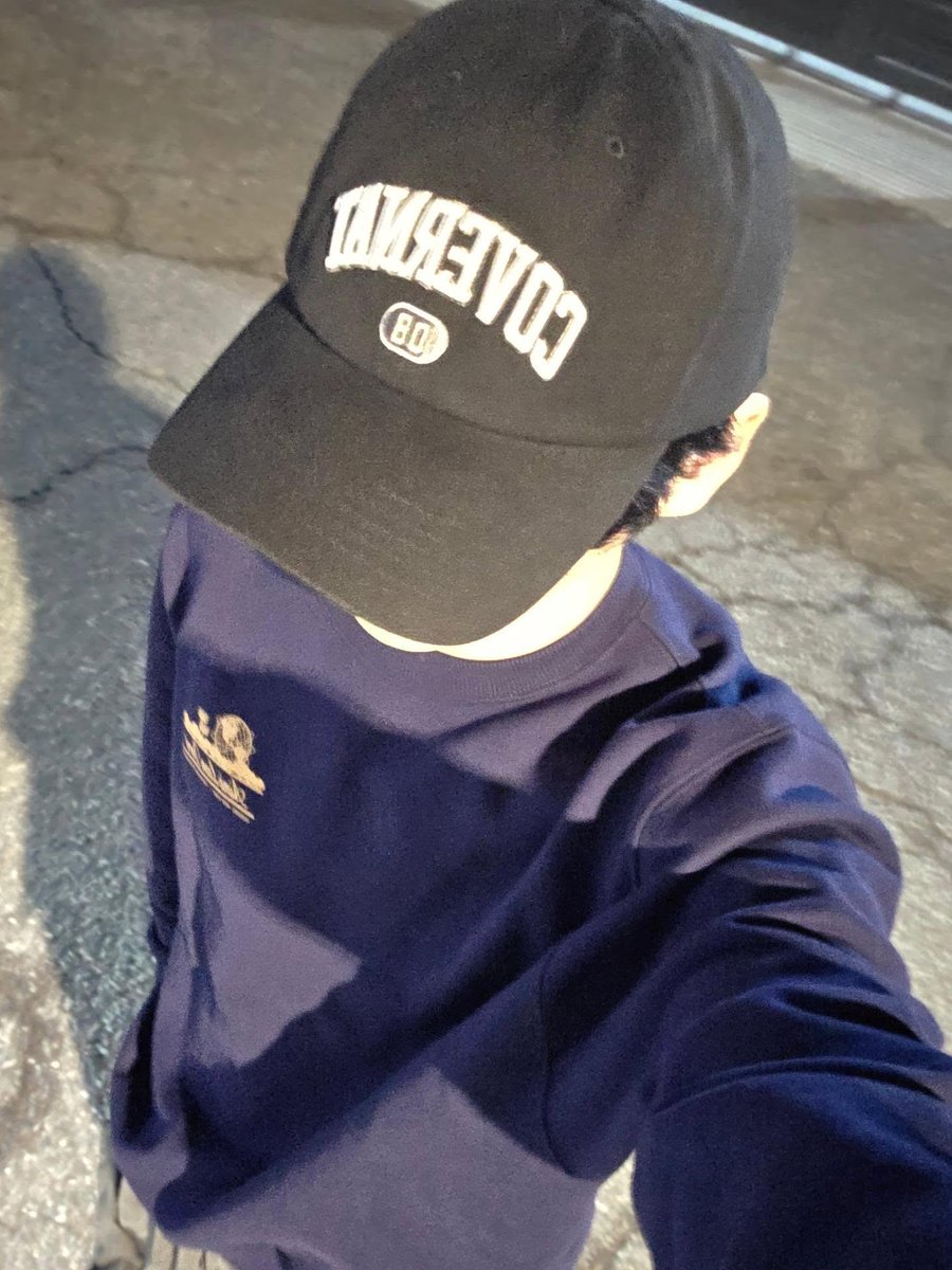 translatingTXT's tweet photo. [261001] #soobin (@.page.soobin) instagram

1. i missed you yoojun

2. thoughts after watching obsession: let’s make our wishes in a detailed way

3. i was scared so i put my earphones on in the middle and watched with noise cancellation on 

4. a death-dealing itinerary: going glamping and coming back the same day