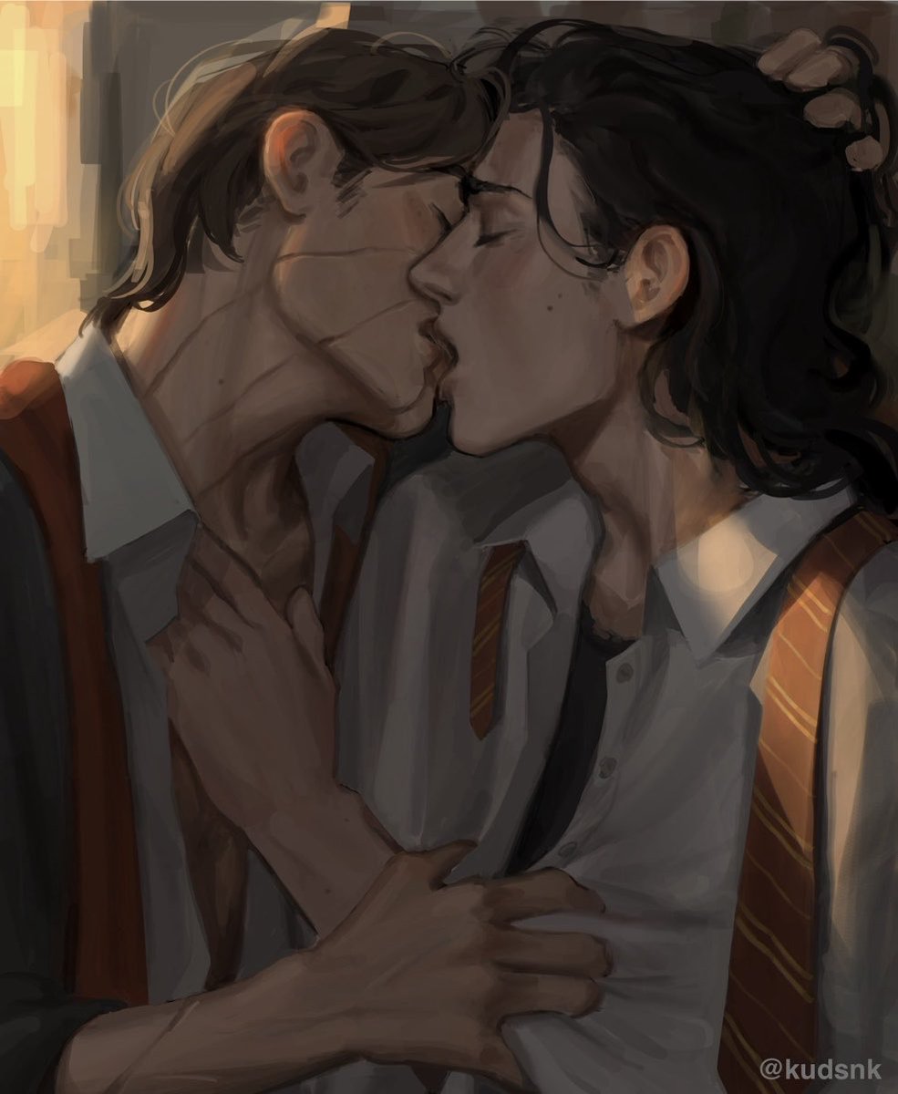 siriuslesbica's tweet photo. wolfstar tbt
ac kudsnk https://t.co/8czbrUM8FK