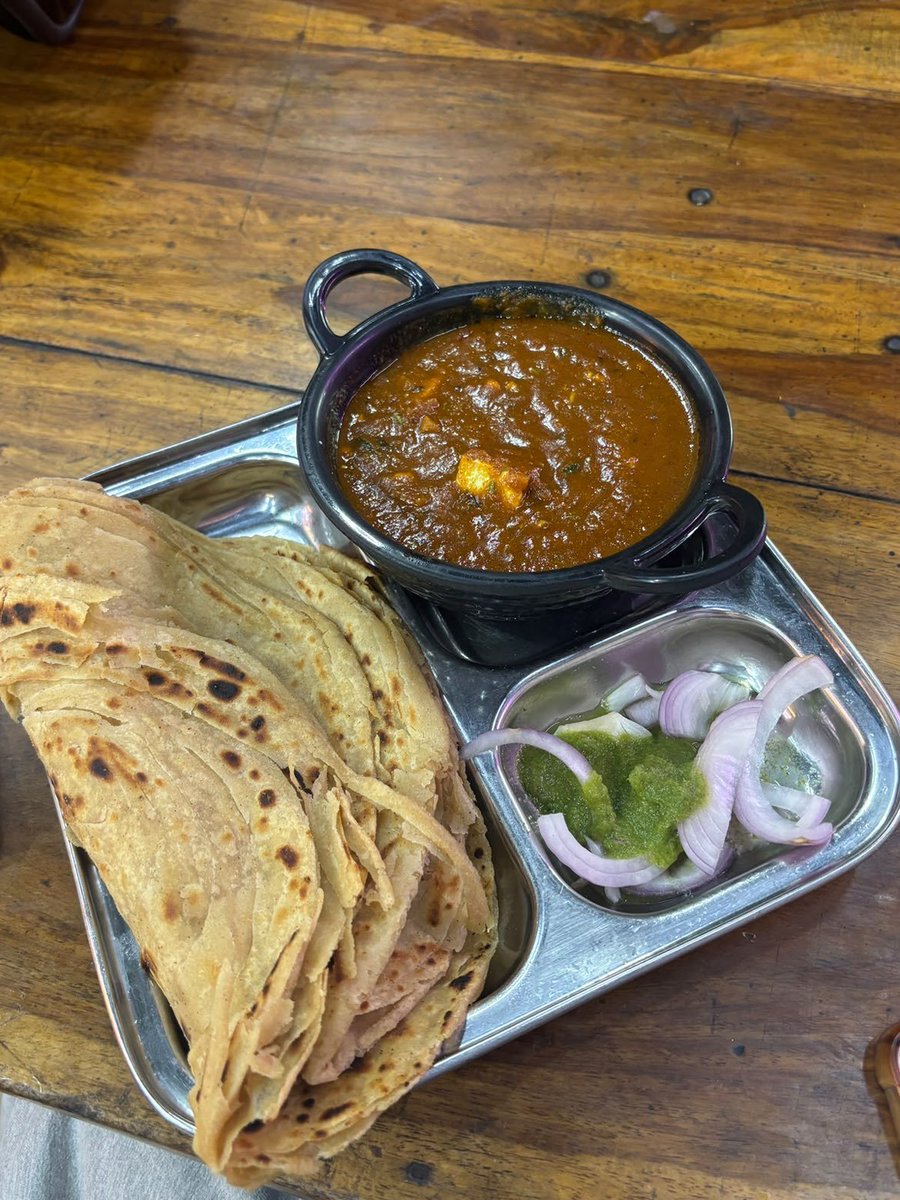 anon_singh_'s tweet photo. the right north indian taste, affordable and homely.
best for the month end xD 
📍bihar bites, hsr https://t.co/zer4Xc26Sg