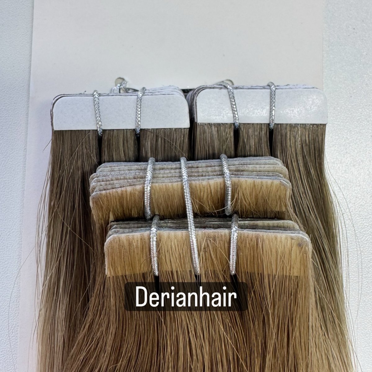 brazildirtypigs's tweet photo. Invisible tape-ins: 8×0. 8 vs 4×0. 8—which do you prefer? Very seamless, easy to install, and double drawn. https://t.co/4B1pRYi8Z0
