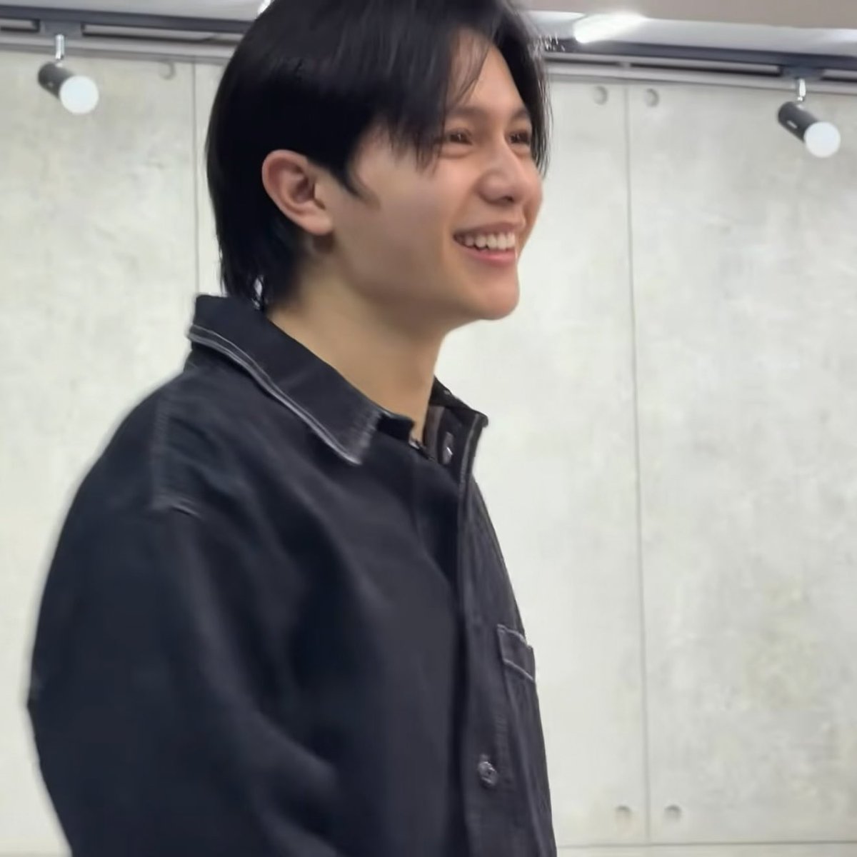 srporpor's tweet photo. ดื้อหนิน้องวิลเลี่ยม 555555555555555 สดใส ยิ้มหวานน่าร้ากกกที่สุด 🥺💘💘🐶 https://t.co/fxR14cd8EN