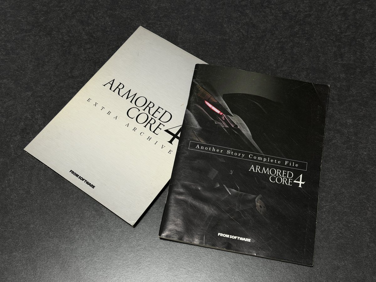 kanzakiK_AC's tweet photo. 部屋を掃除していたらAC4の予約特典を発掘
これアナザーストーリーvol.4まで読めるやつじゃん！
（持ってたのすっかり忘れてた） https://t.co/uZ4he5IYFu