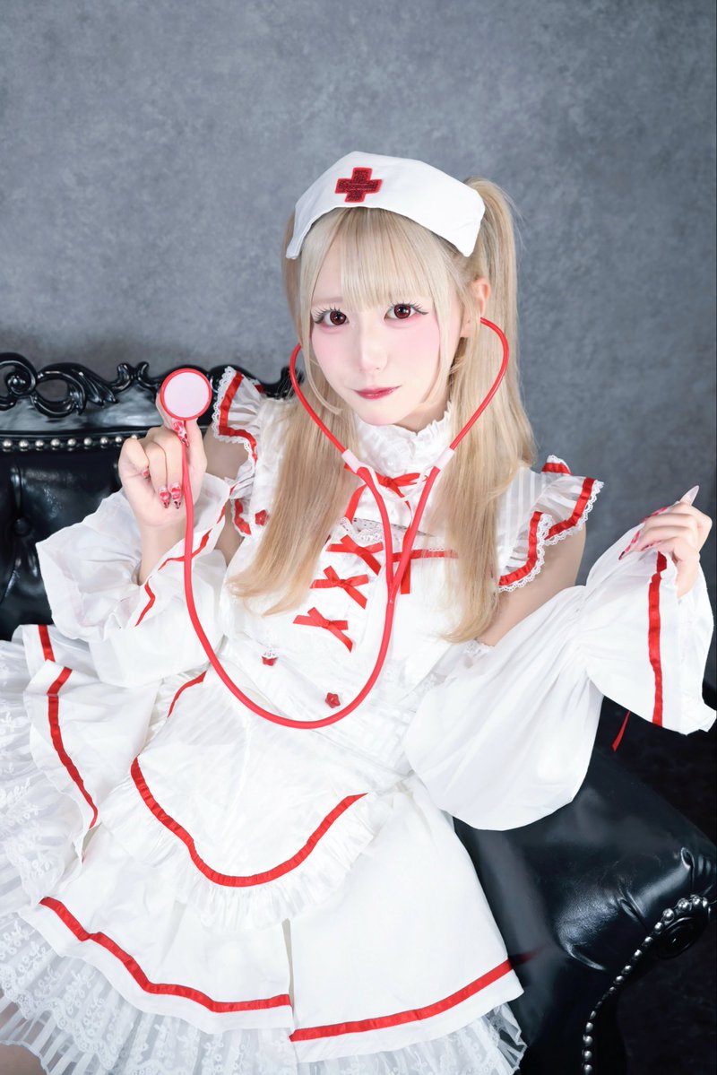 Absopetus_info's tweet photo. 【🎃ハロウィン限定ビジュアル🎃】

｡✝︎┈┈┈┈┈°ʚ♡ɞ°┈┈┈┈┈✝︎｡

💛兎夢うた ( @abso_uta )

『よそ見してたら治療してあげないよ❤️‍🩹』　

｡✝︎┈┈┈┈┈°ʚ♡ɞ°┈┈┈┈┈✝︎｡

--2026年10月17日 限定披露--

#アブソプ https://t.co/1zzUL5vosW
