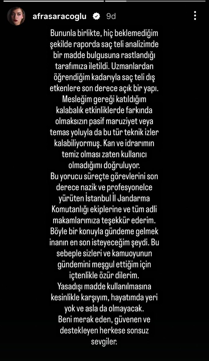 worldofthougtaa's tweet photo. Evinde bir şey bulunmadı
Kan idrarı temiz (öyle de düşünüyordum)
Gönlü kullanmadığı için rahatmış
Özür de dilemiş

Biz sana hep güvendik zaten
Samimiyyetin içtenliğin seni sevme nedenlerimizden

Seni seviyoruz, Afra Saraçoğlu 🙏🤍 https://t.co/0MabzPmIzt