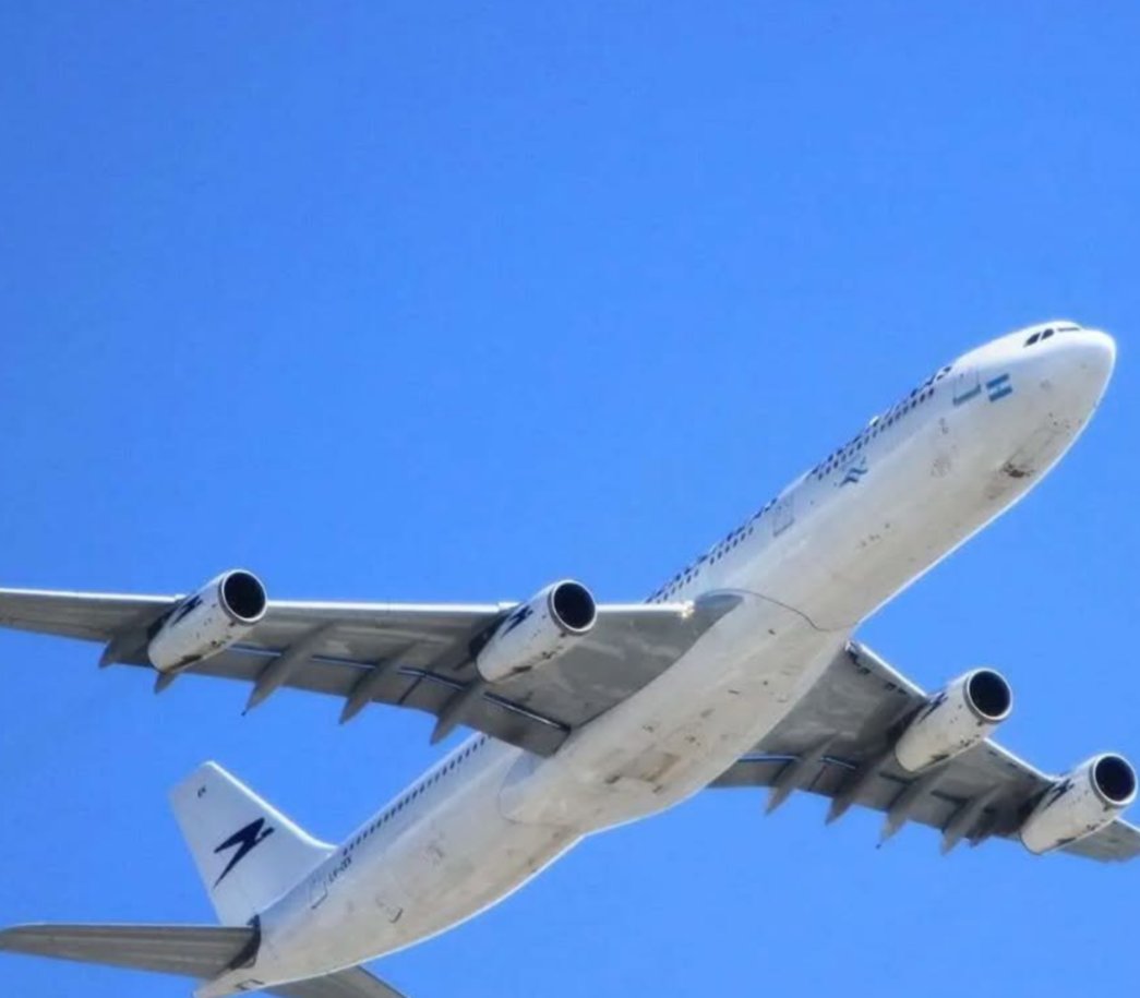 NewsX's tweet photo. Jet Fuel Prices Surge 13%: Will Your Flight Ticket Get Costlier? What Passengers Need To Know👇https://t.co/rSmukqcFHD
#JetFuel #Airfares #AviationNews #FlightTickets https://t.co/QXOAbTaQji