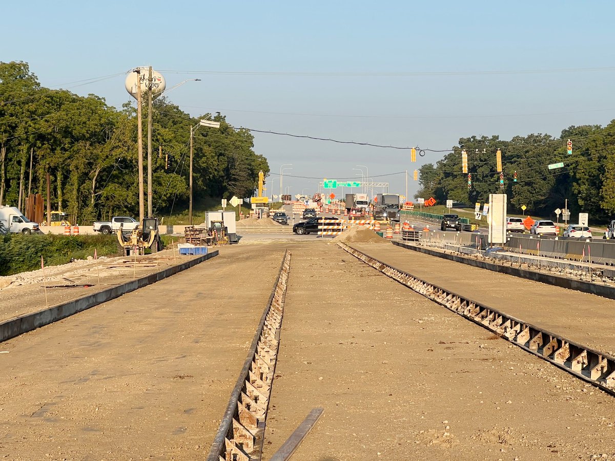 RebuildI39's tweet photo. 📆 New month. Same mission.
October is here, and as the leaves change, the project continues to take shape. 🍂 
Keep an eye out for crews and changing traffic patterns, and check project updates before you travel. Learn more here: https://t.co/YYUhtbMsVL #RebuildI39 https://t.co/5QFphUuU4U