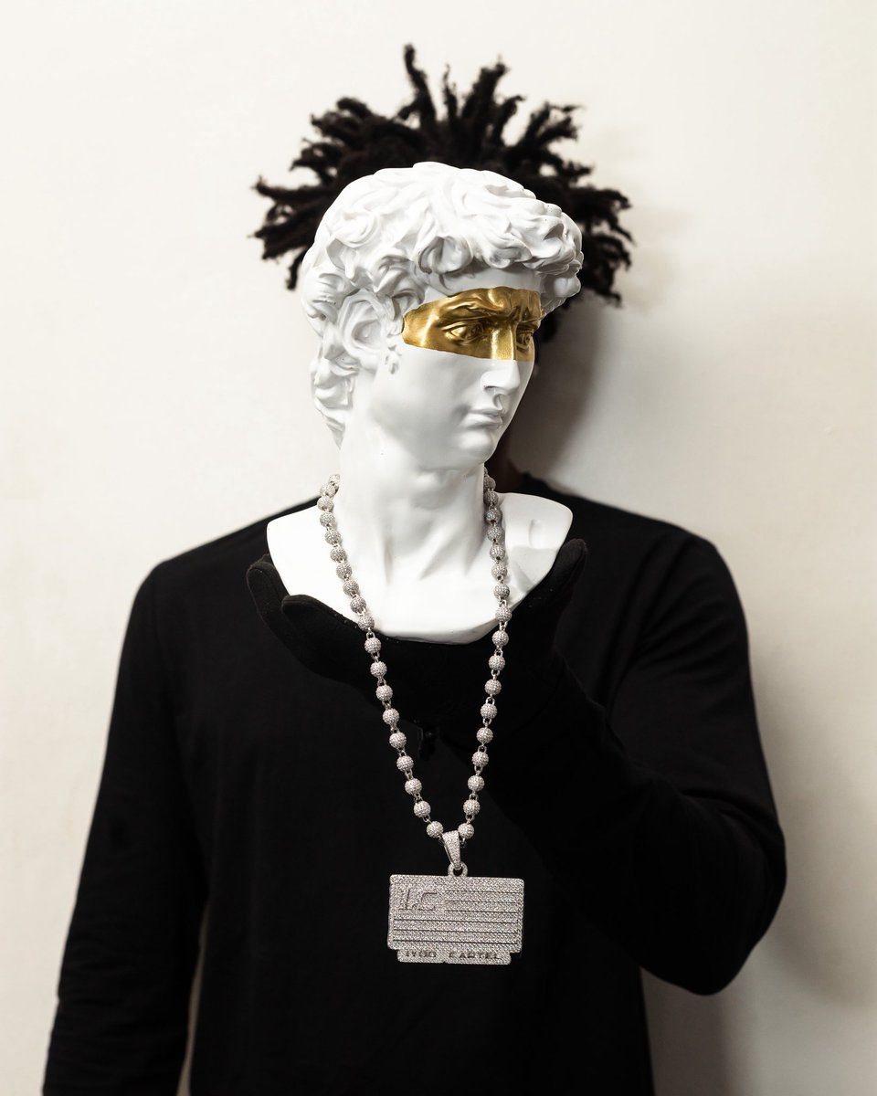 iyoocartel_'s tweet photo. IYOO CARTEL CHAIN : DIAMOND EDITION 💎

https://t.co/JSljWDPkiM https://t.co/hY5heVmpgu