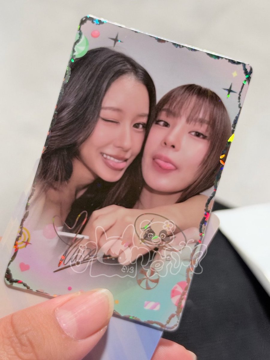 fromkicatcher's tweet photo. pls i would like to have it😭😭😭 https://t.co/QSwEqwS3ba