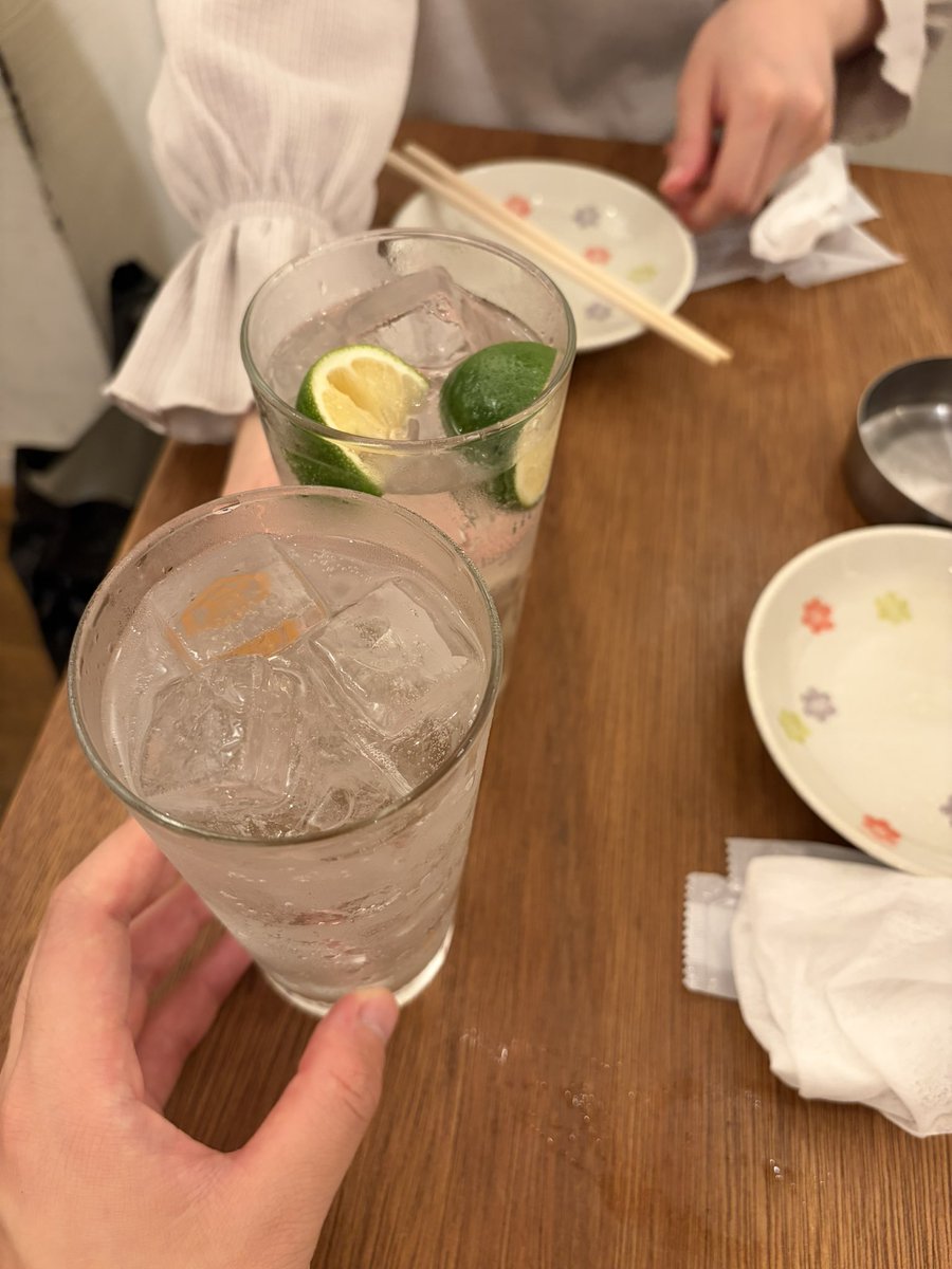 P63058045's tweet photo. 華木 https://t.co/4bvi7o4WfJ