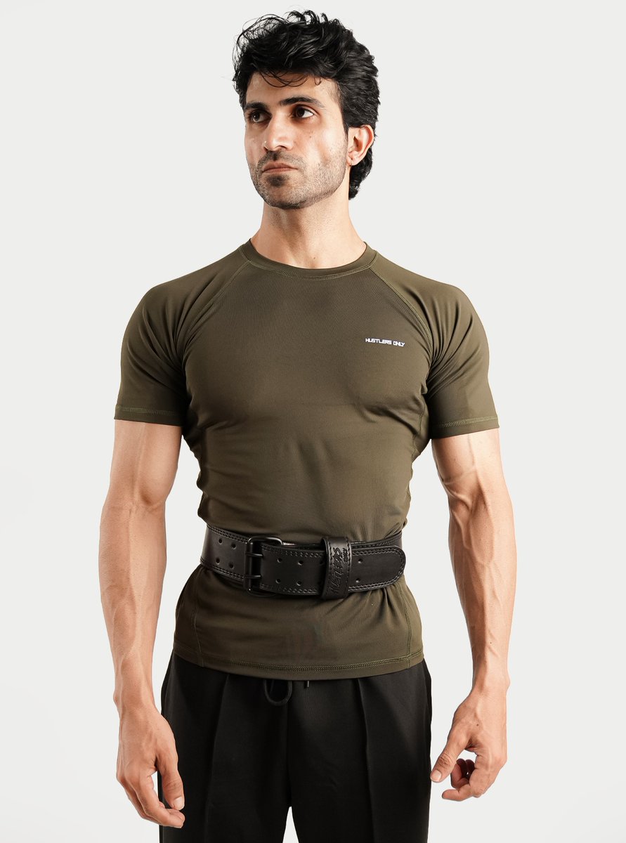 FANTASMATAPIA's tweet photo. Heavy weights demand serious support. The HUSTLERS ONLY Prong Belt keeps your core locked in so you can focus on breaking PRs, not your form. Better stability, back support, performance, and confidence under heavy loads. Every rep counts. https://t.co/fJgYVEGSZg
