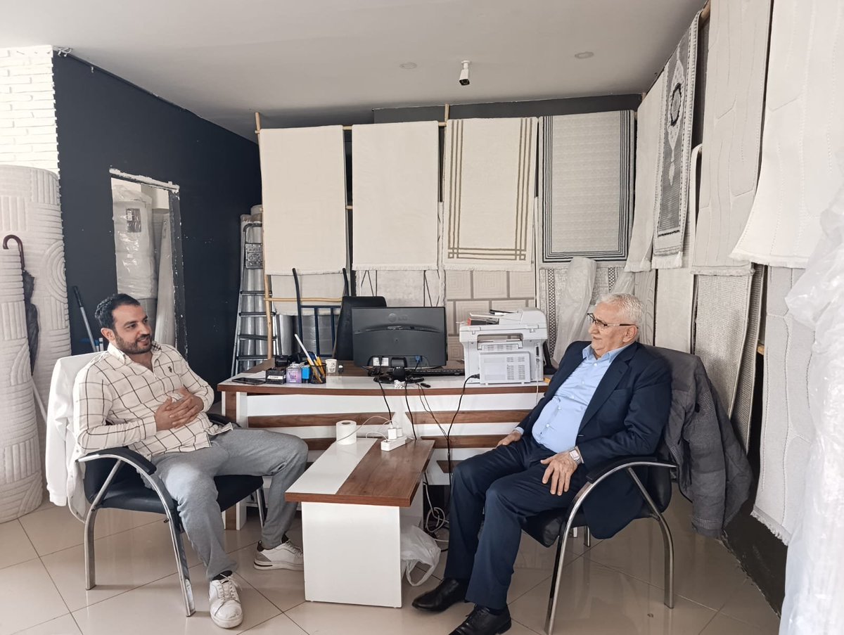 MHPSeyhanKACEP's tweet photo. İlçe Başkanımız Sayın Turgut Bağdağı, esnaf ziyaretlerine hız kesmeden devam ediyor.
Bu kapsamda Tellidere Mahallemizden Merinos Halı işletme sahibi Melih Şahin Bey’i işyerinde ziyaret ederek hayırlı işler ve bereketli kazançlar temennisinde bulundu. https://t.co/dcQmbey4k0