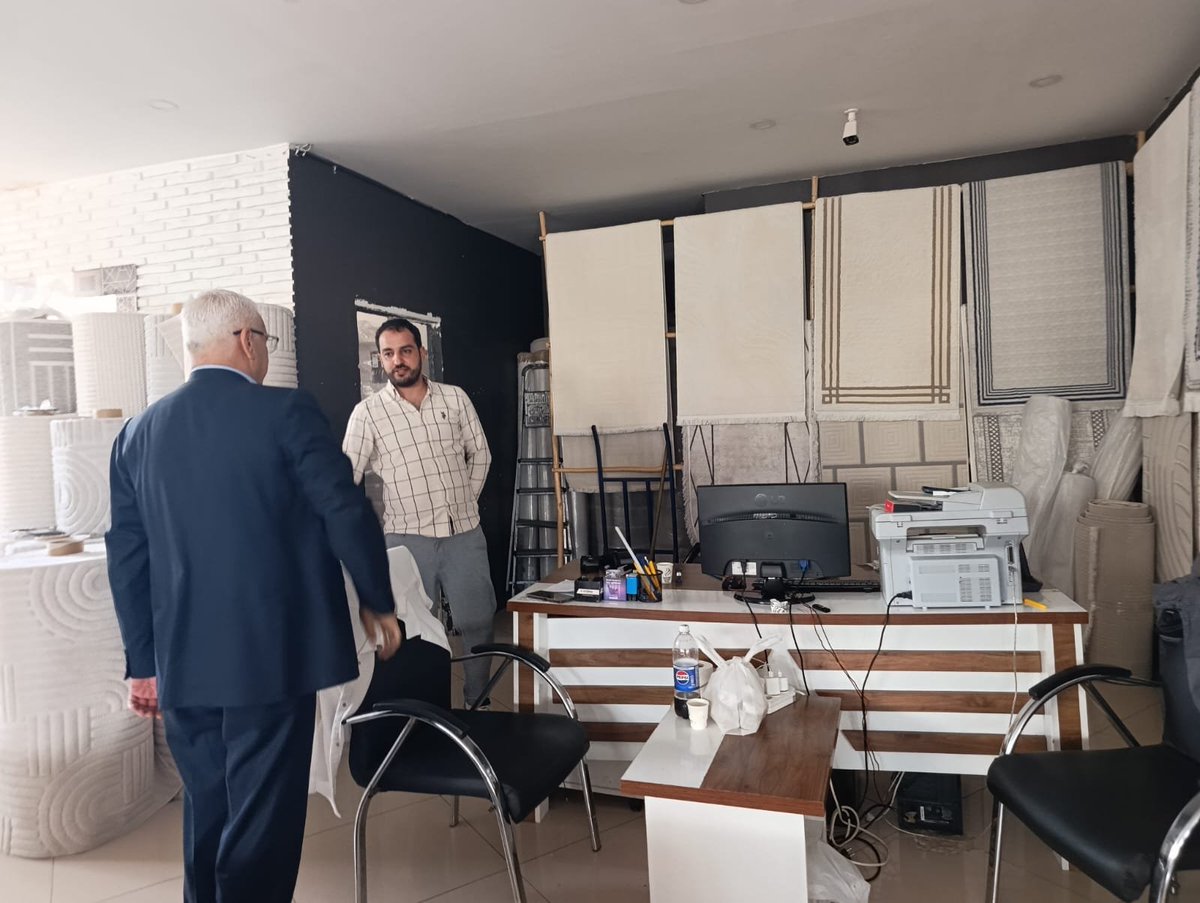MHPSeyhanKACEP's tweet photo. İlçe Başkanımız Sayın Turgut Bağdağı, esnaf ziyaretlerine hız kesmeden devam ediyor.
Bu kapsamda Tellidere Mahallemizden Merinos Halı işletme sahibi Melih Şahin Bey’i işyerinde ziyaret ederek hayırlı işler ve bereketli kazançlar temennisinde bulundu. https://t.co/dcQmbey4k0